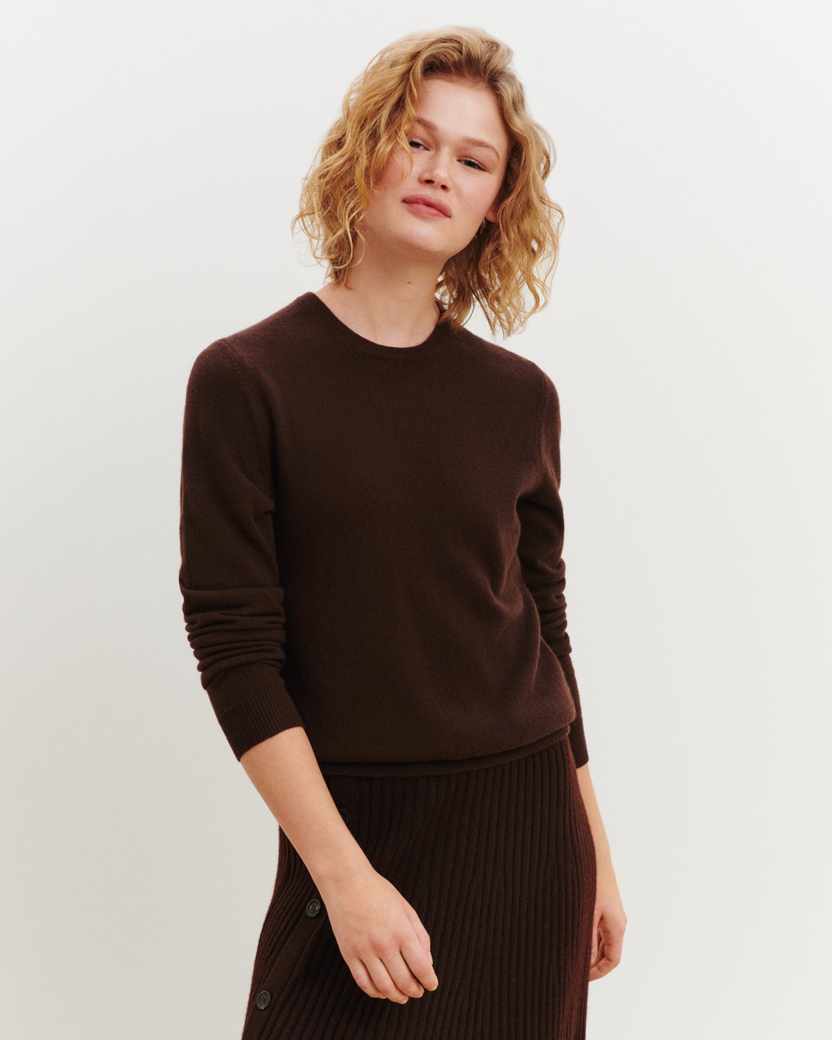 Pull col rond Origines-CHOCOLAT-100% cachemire