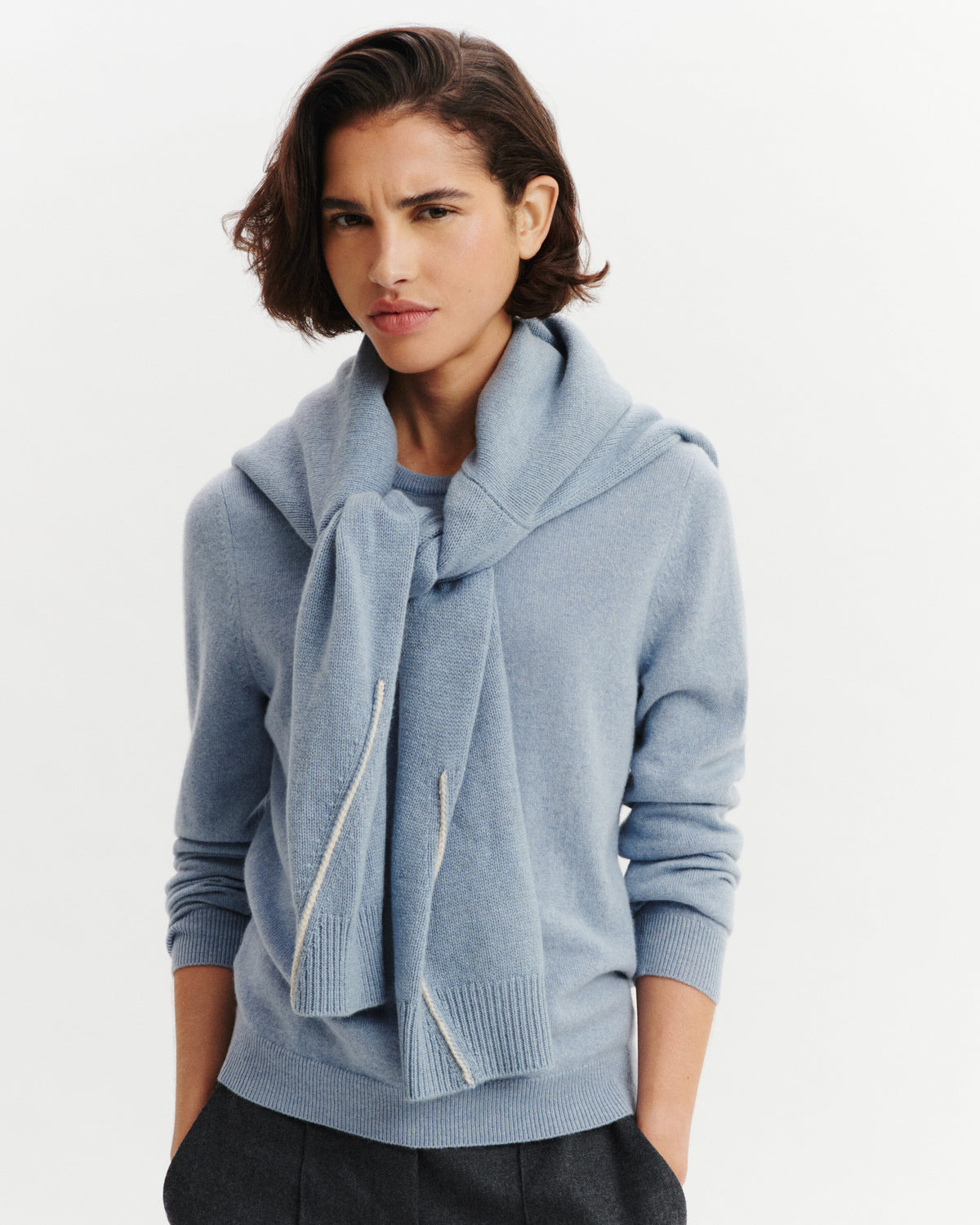 Pull col rond Origines-BLEU GLACIER-100% cachemire