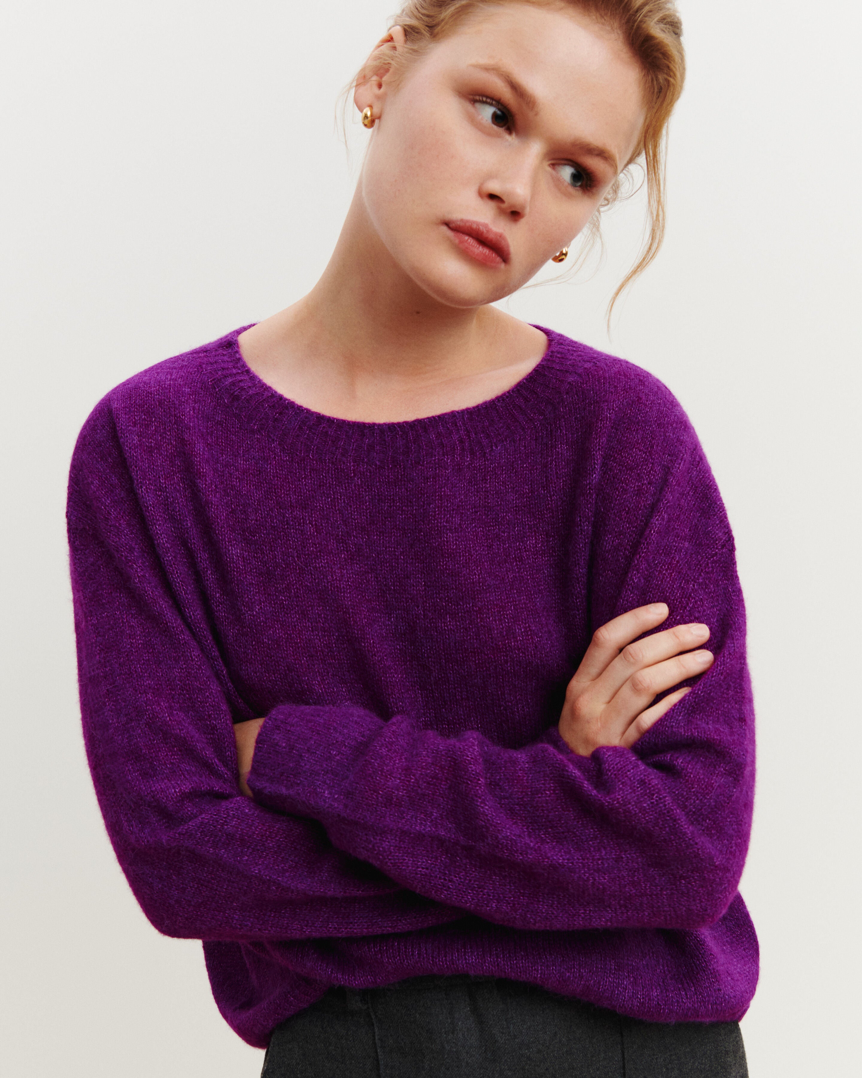Crew neck
