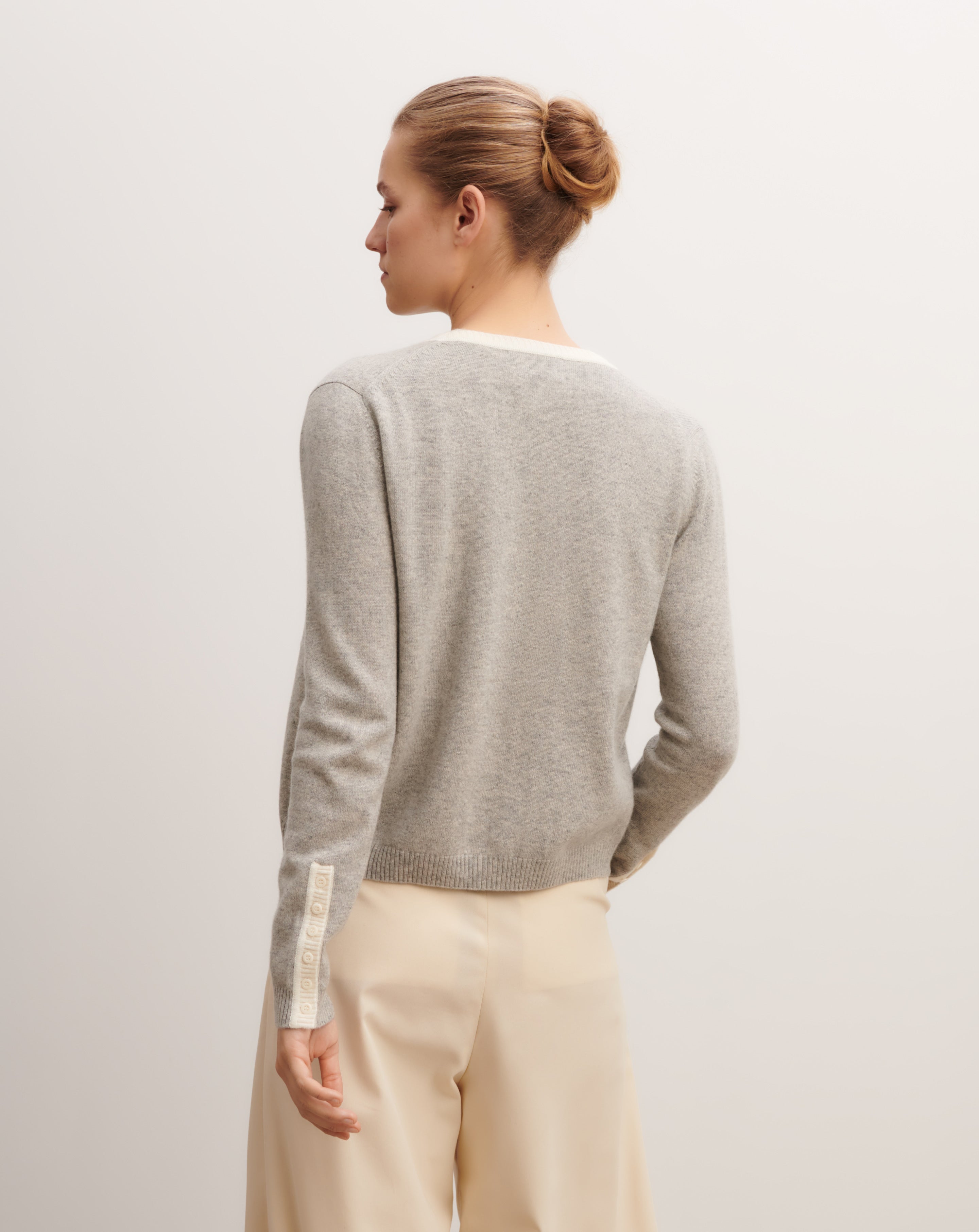 Cardigan  manches boutons-GRIS ARGENTE/NATUREL-100% cachemire