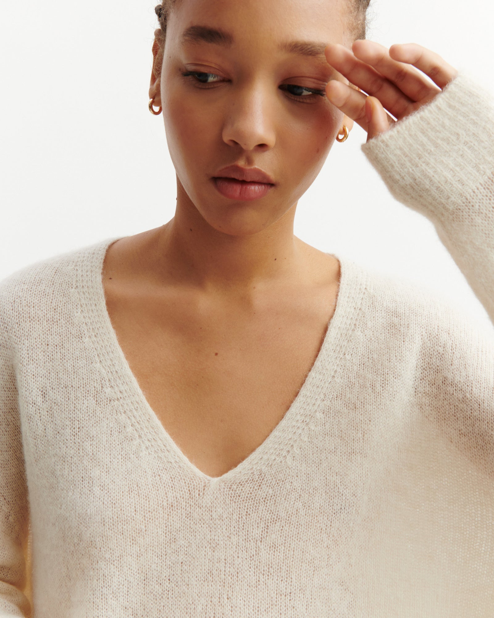 Col V maille plume-NATUREL-40% : baby alpaga; 32% : soie; 28% : cachemire