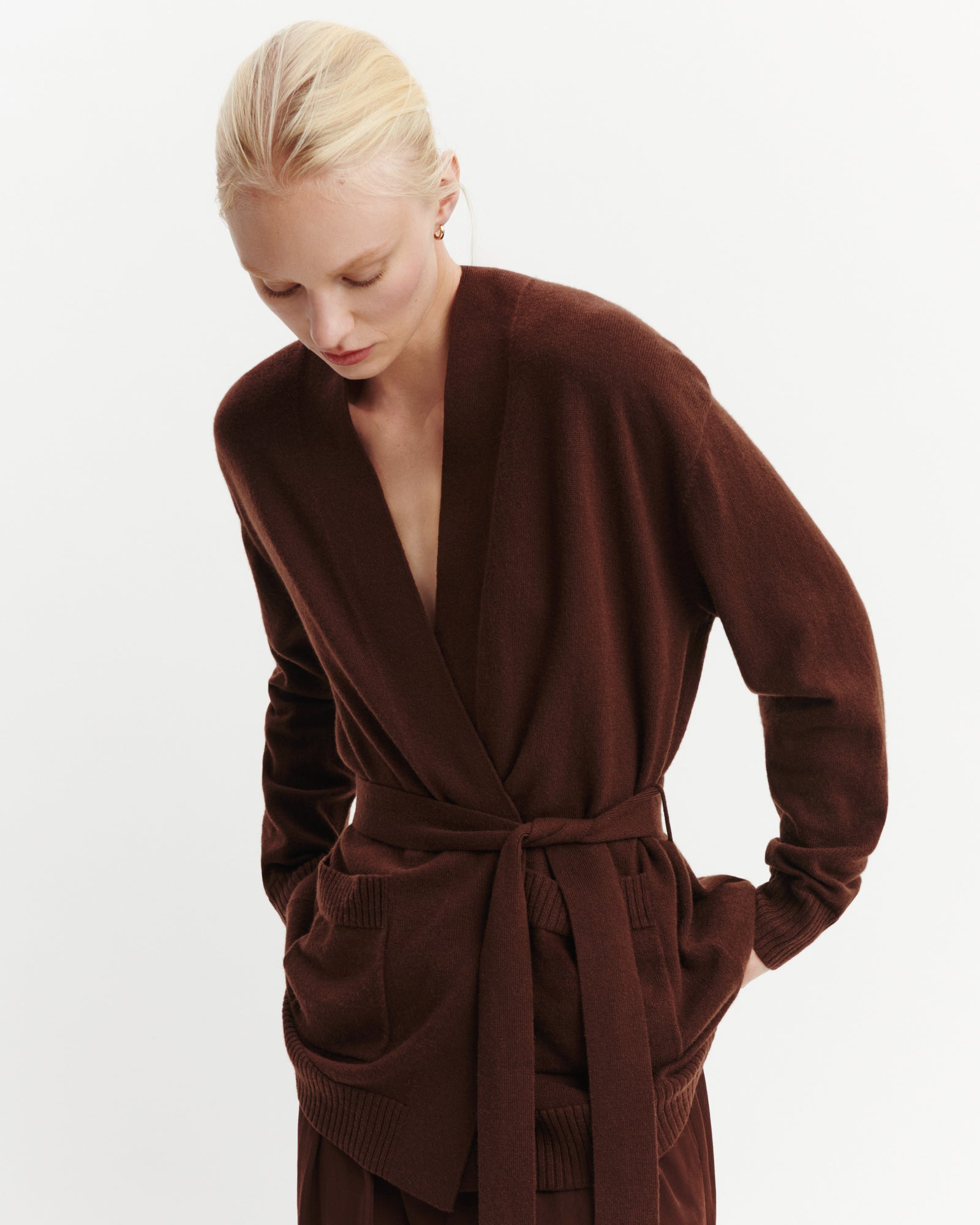 Veste cosy ceinturée-CAFE-100% cachemire