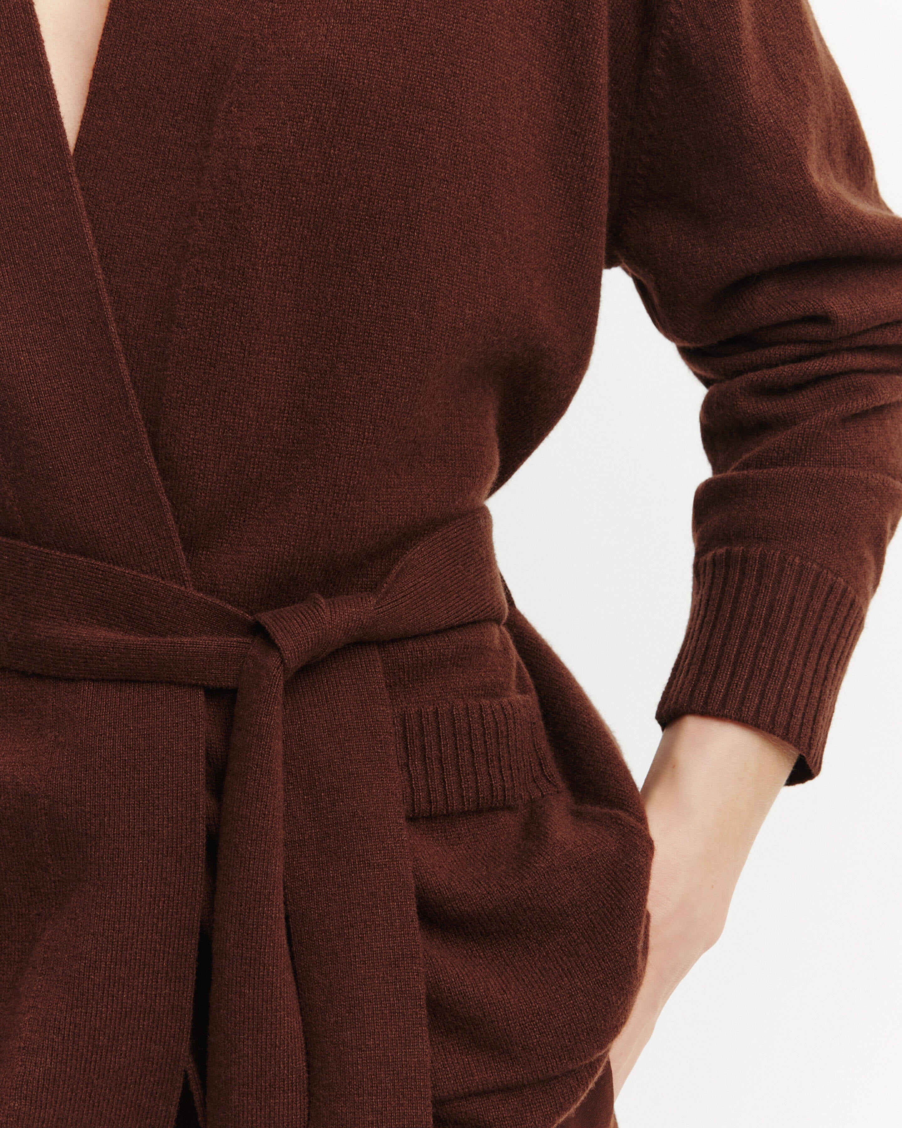 Veste cosy ceinturée-CAFE-100% cachemire