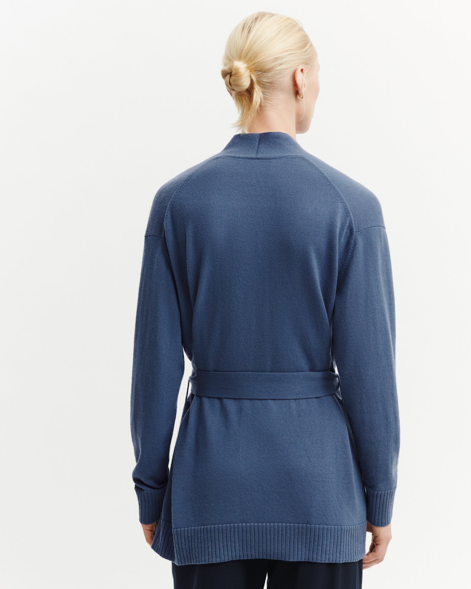 Veste cosy ceinturée-BLEU ATLAS-100% cachemire