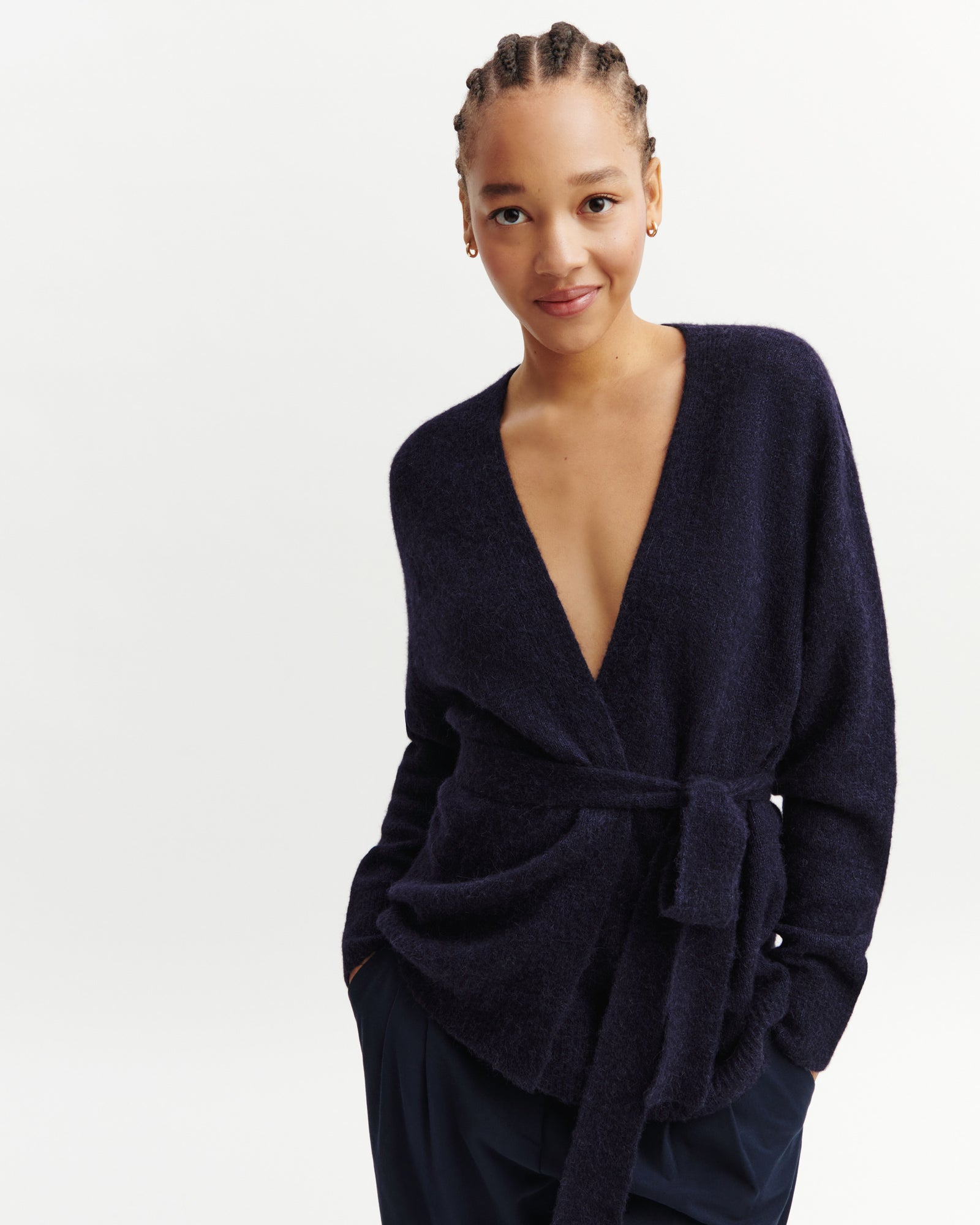 Gilet maille plume ceinturé-MARINE-40% : baby alpaga; 32% : soie; 28% : cachemire