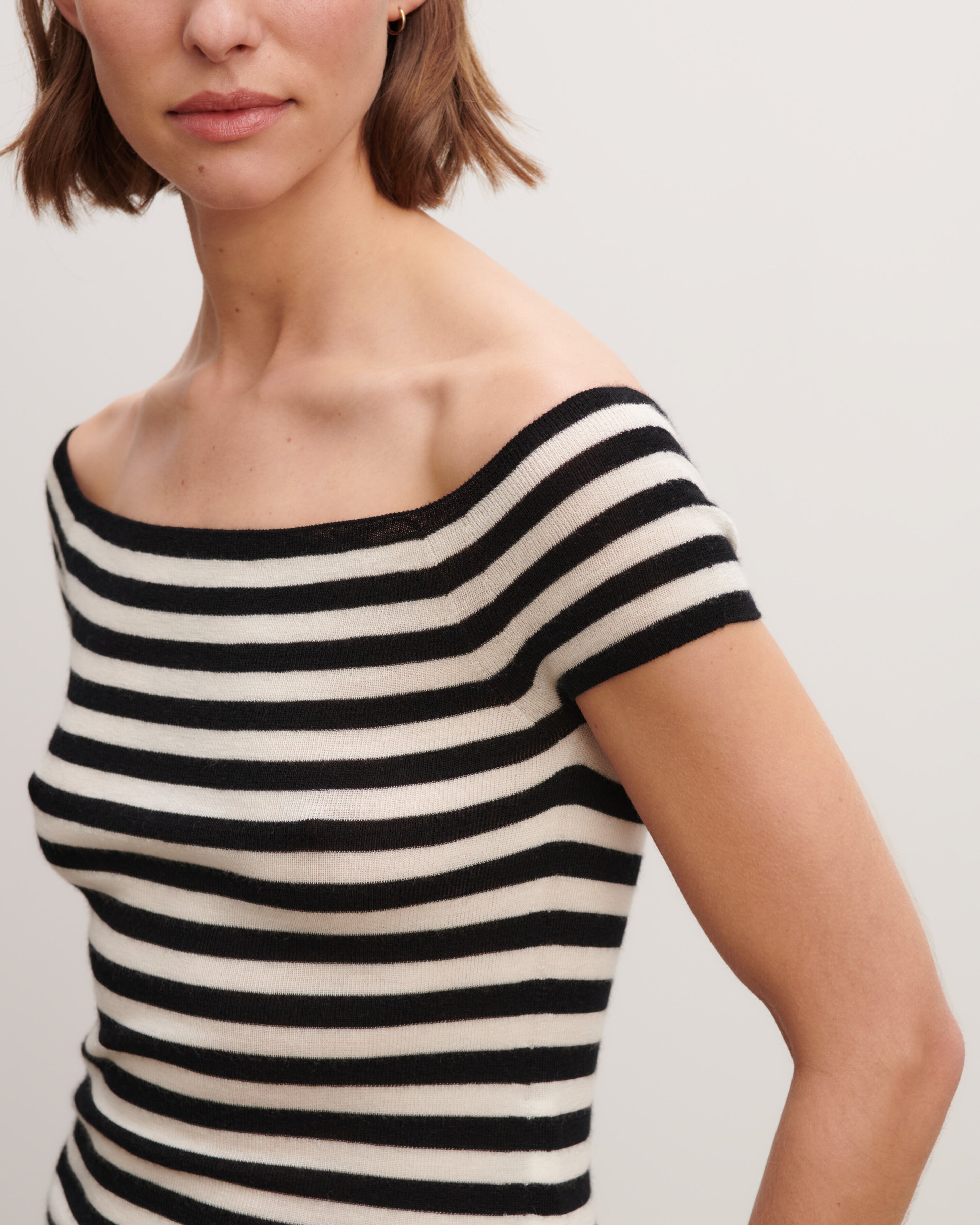 Top Bardot rayé-NOIR/NATUREL-70% cachemire 30% soie