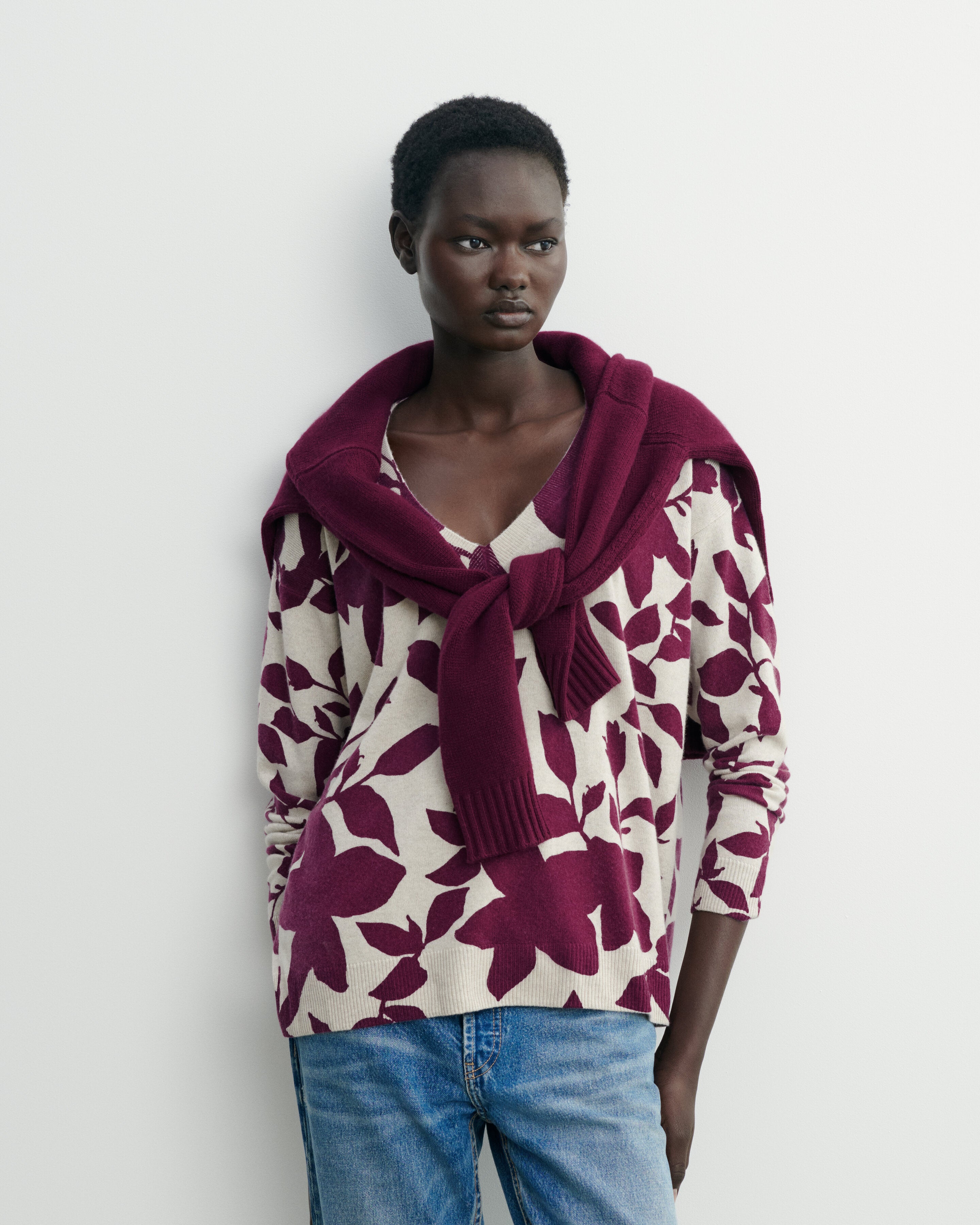 Pull V imprimé Prune damas