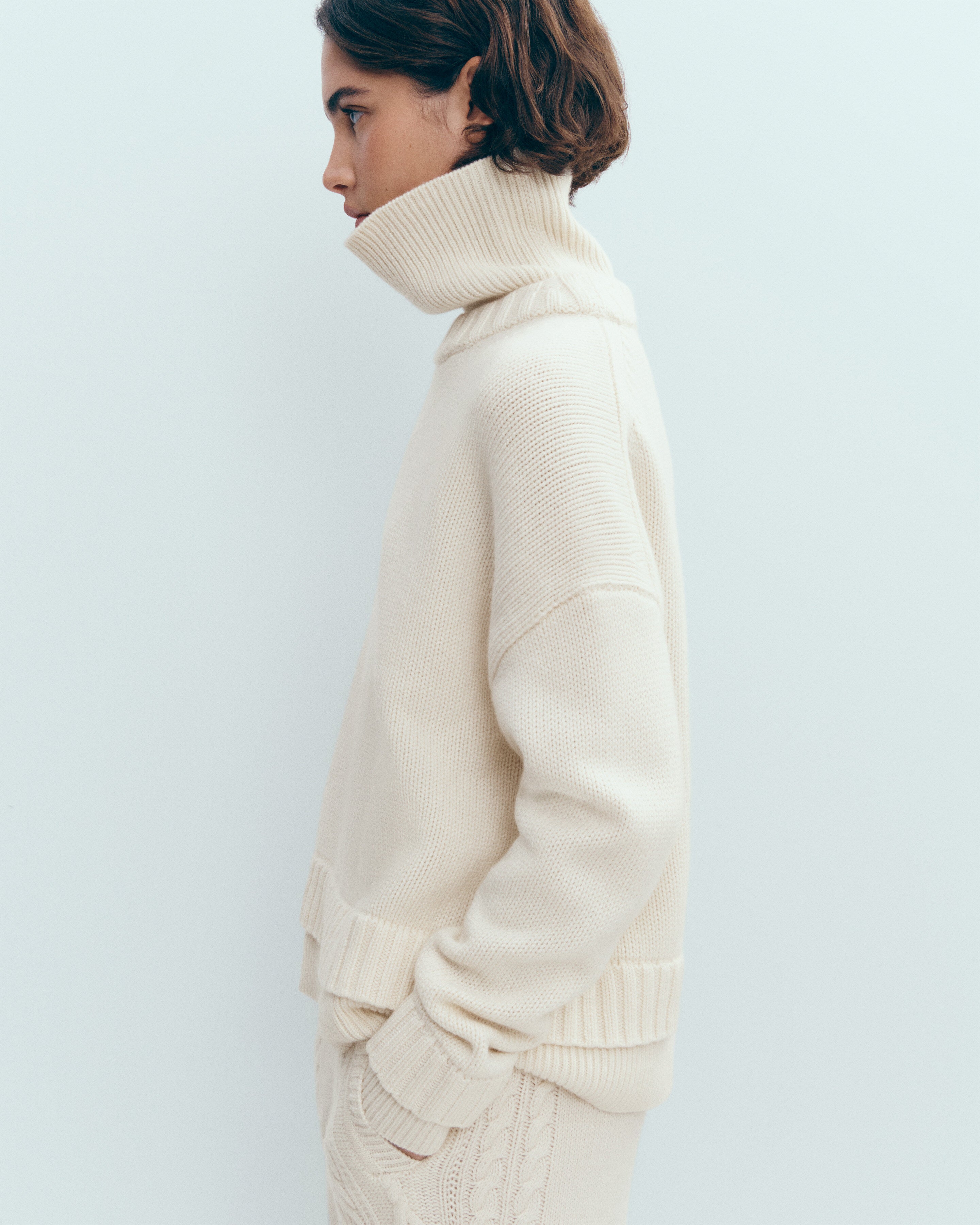 Col roulé effet doublé-ECRU-100% cachemire