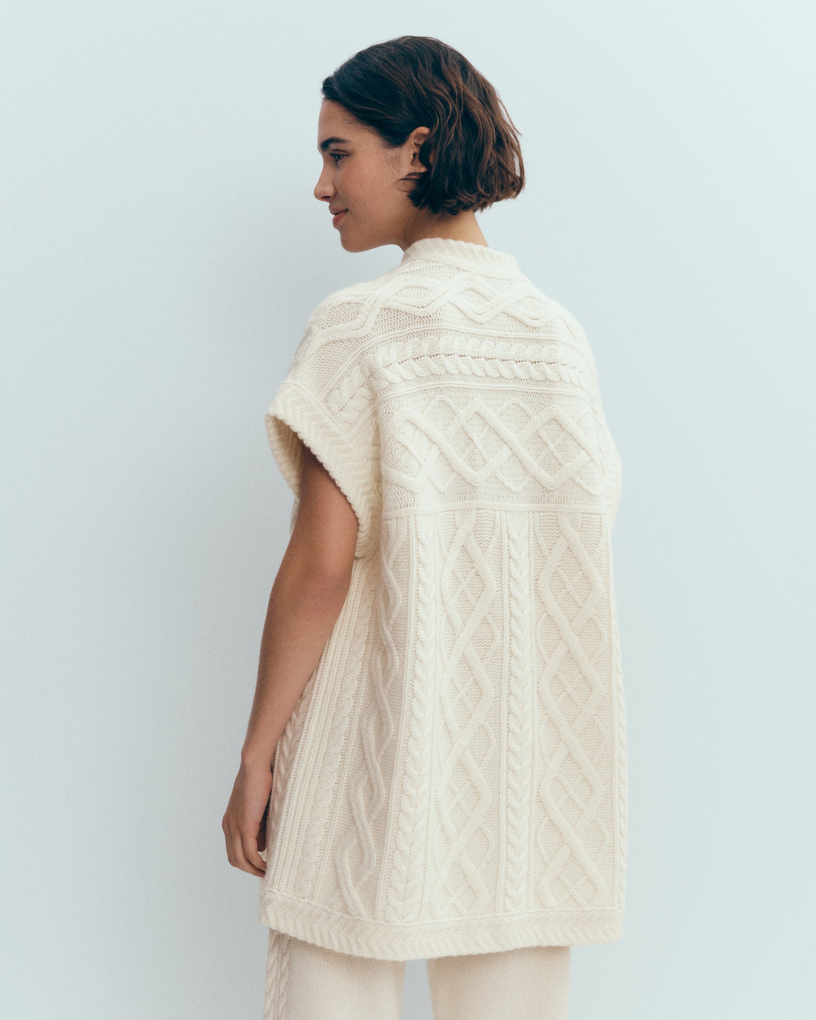 Veste sans manches à torsades-ECRU-100% cachemire