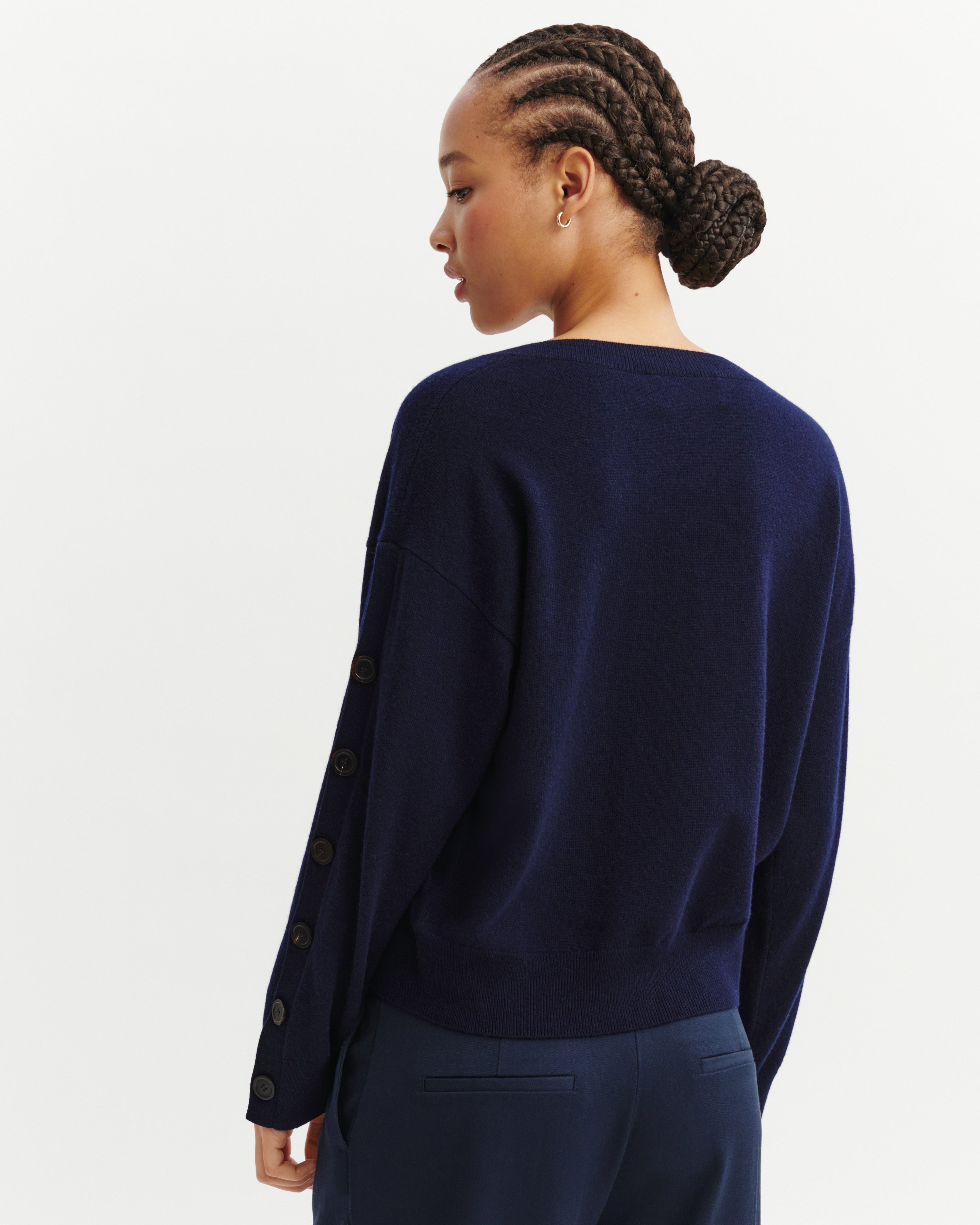 Pull col V à boutons-MARINE-100% cachemire