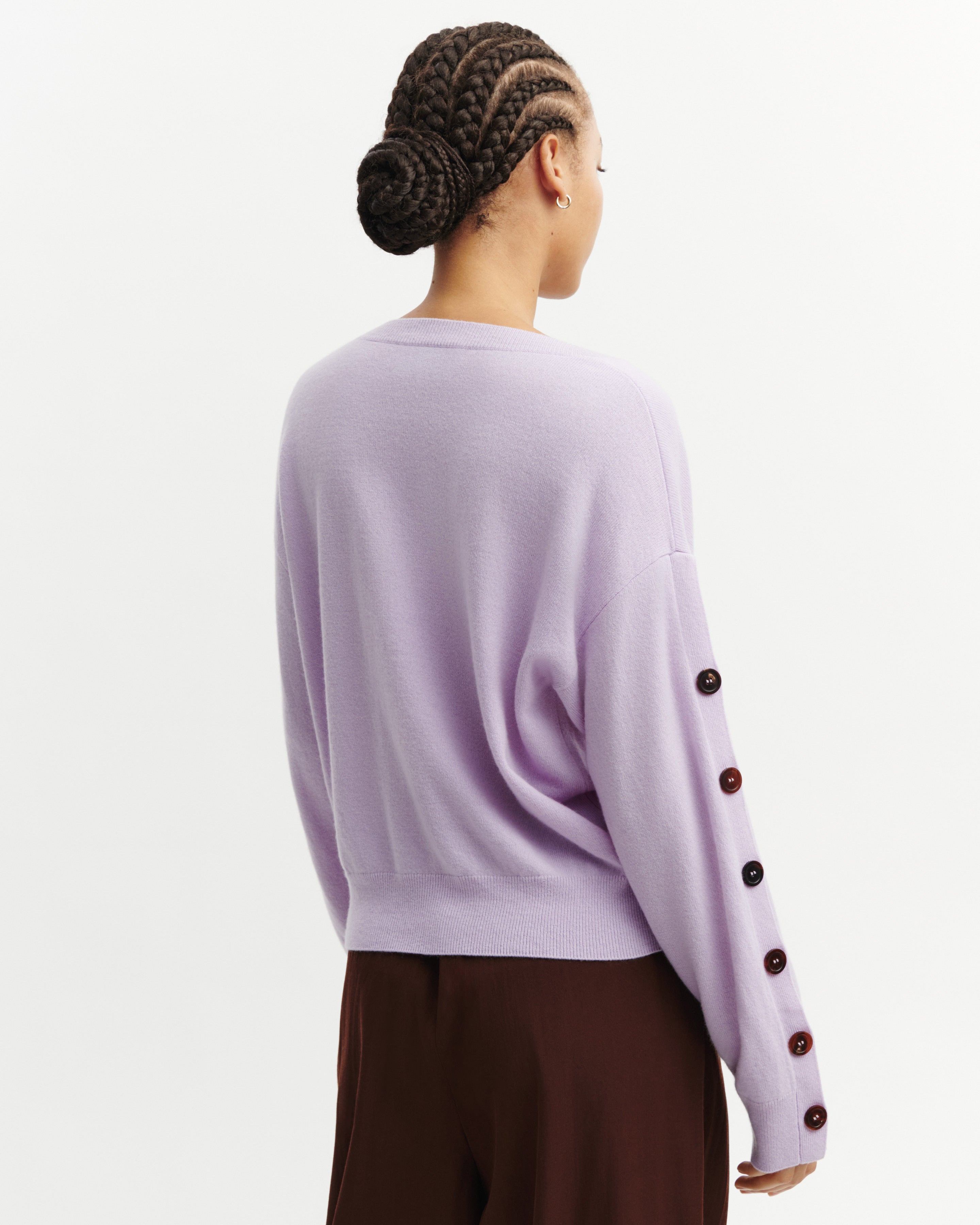 Pull col V à boutons-JACINTHE-100% cachemire