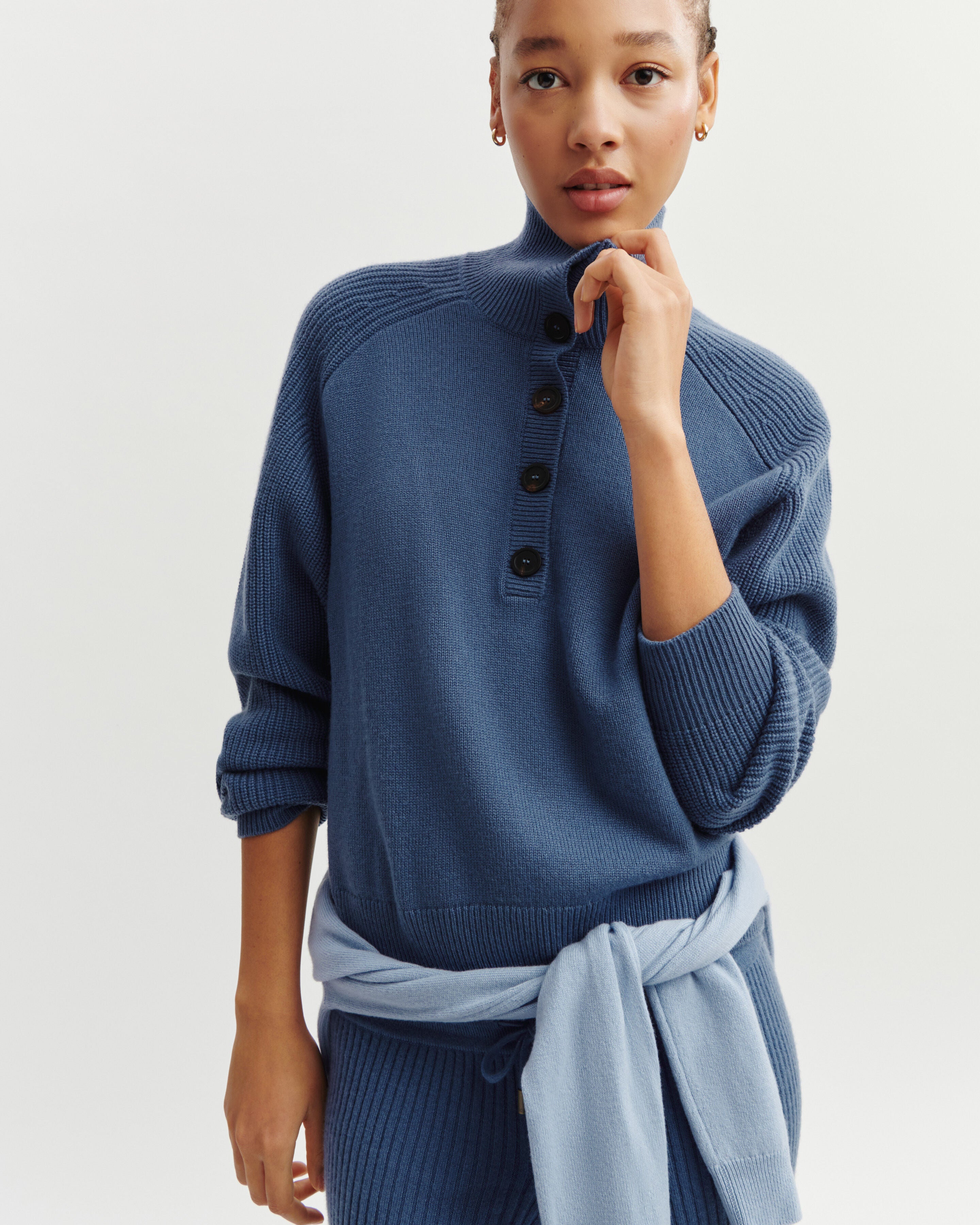 Pull camionneur boutonné-BLEU ATLAS-100% cachemire