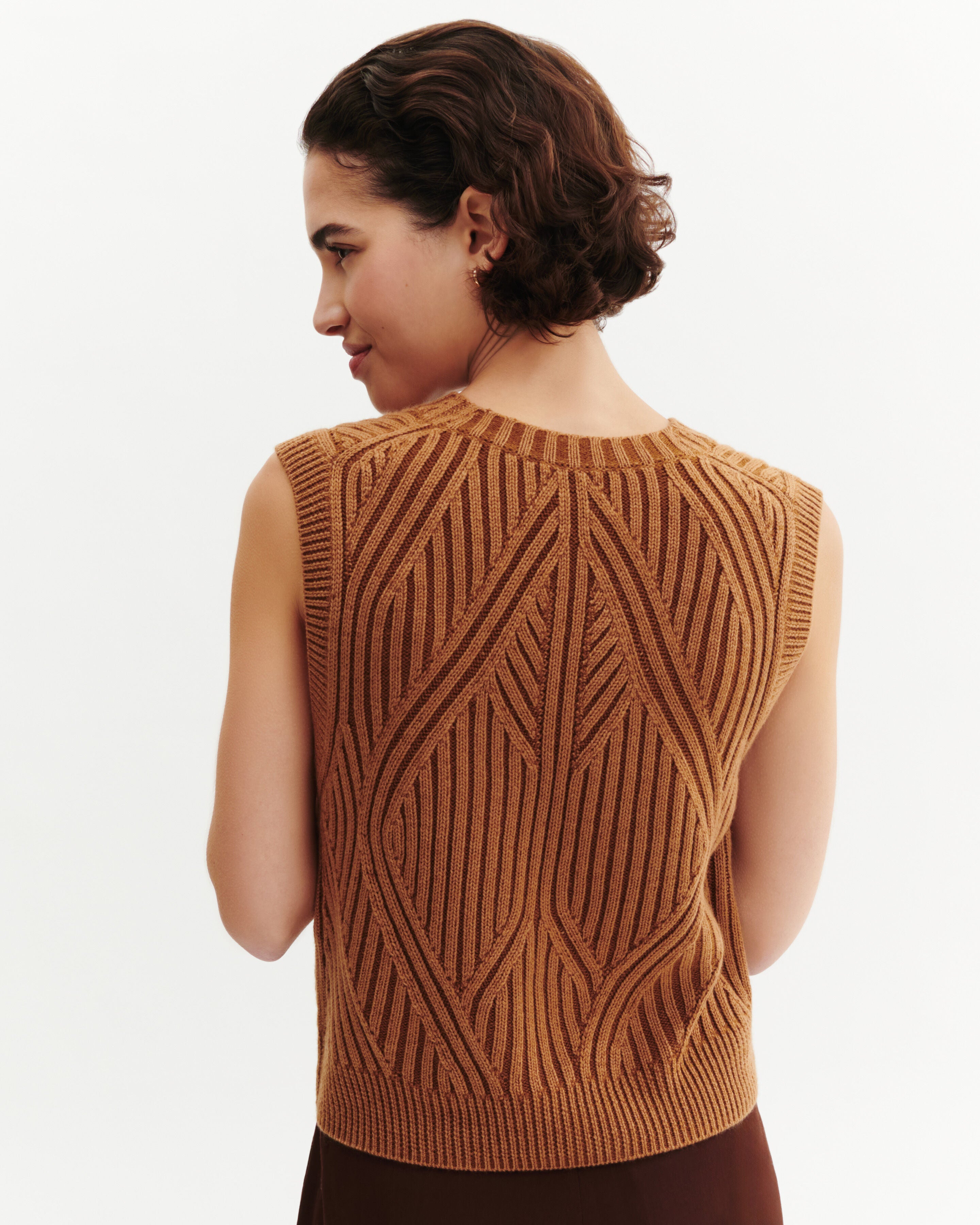 Pull sans manches à côtes-CARAMEL-95% laine 5% cachemire