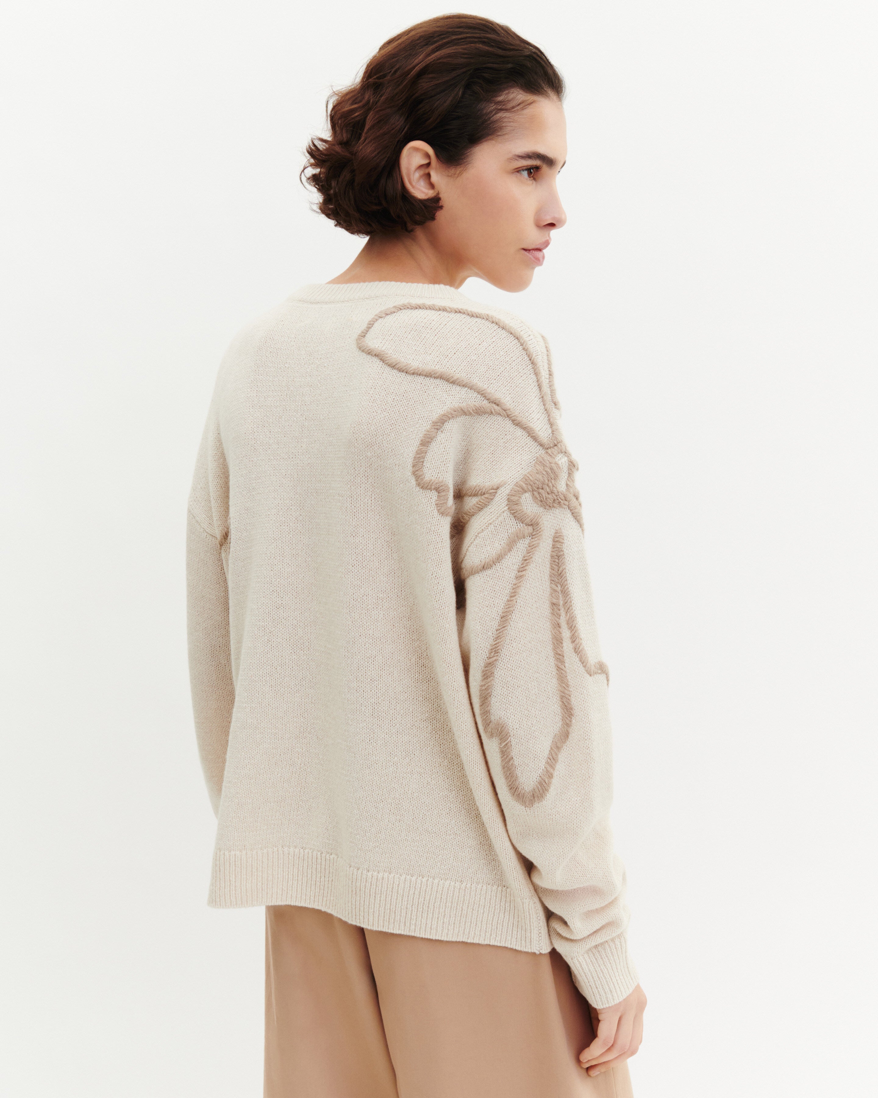 Pull col rond brodé-ARGILE-74% virgin wool 16% soie 10% cachemire