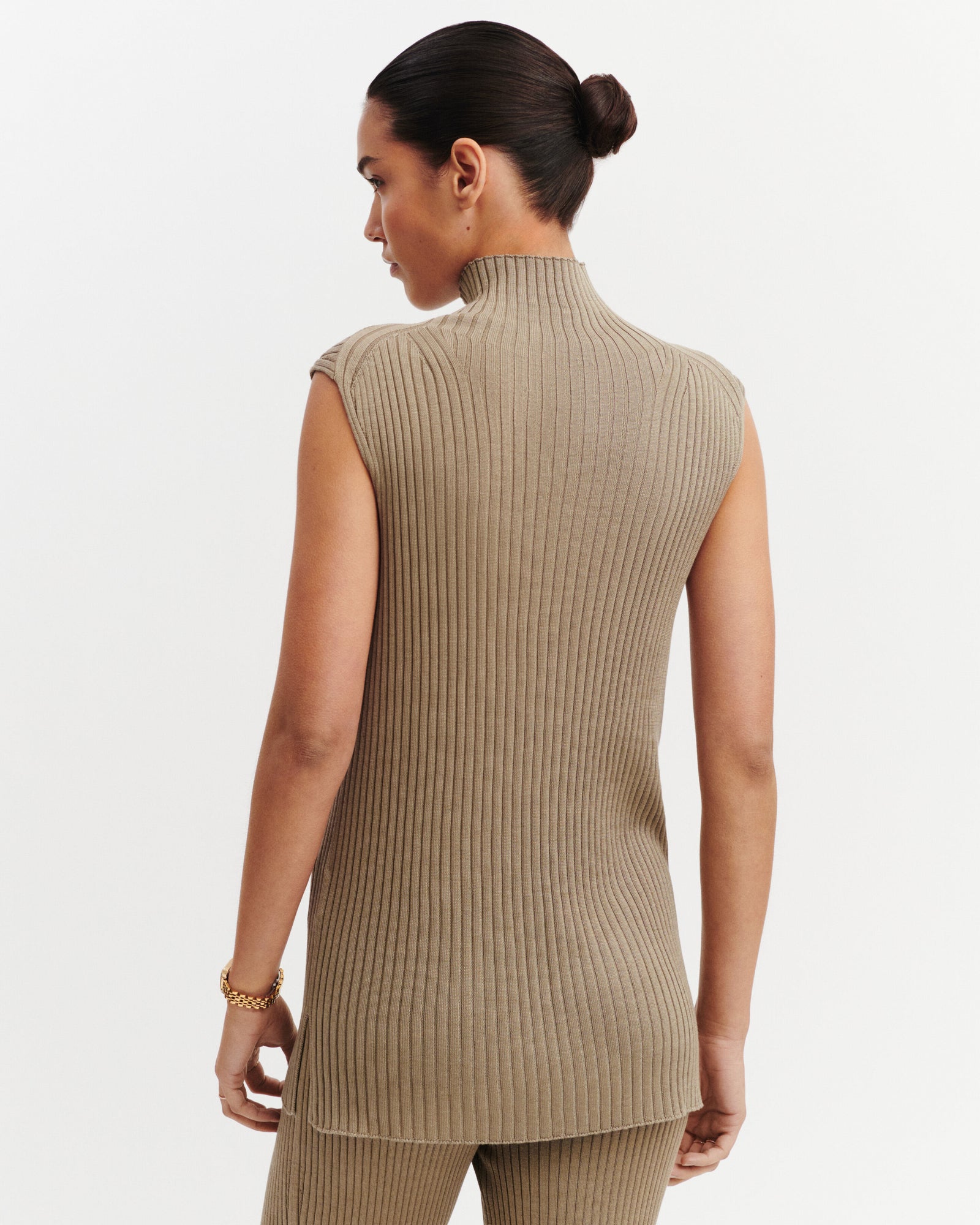 Top fluide à côtes-BEIGE CENDRE-85% soie 15% cachemire