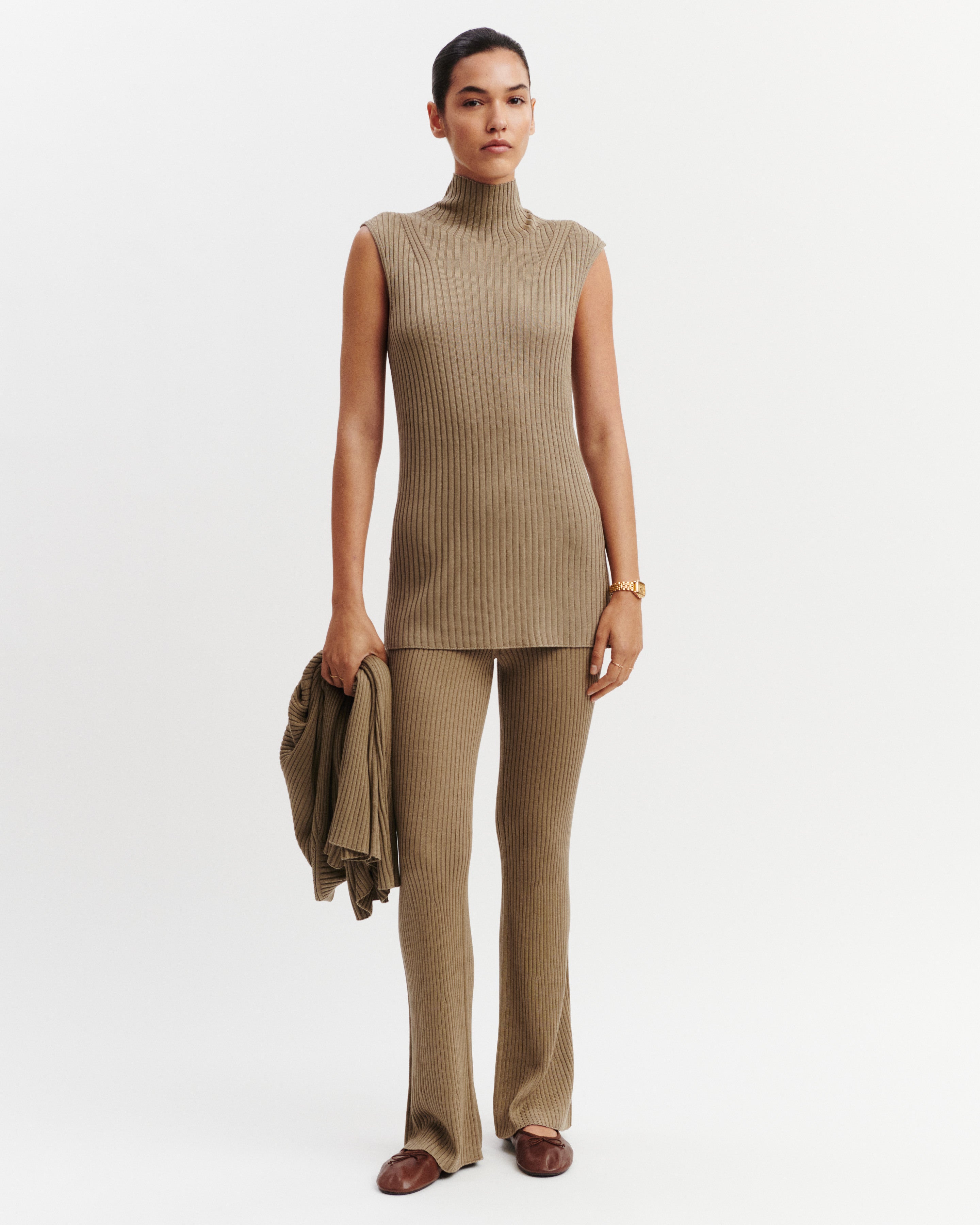 Top fluide à côtes-BEIGE CENDRE-85% soie 15% cachemire