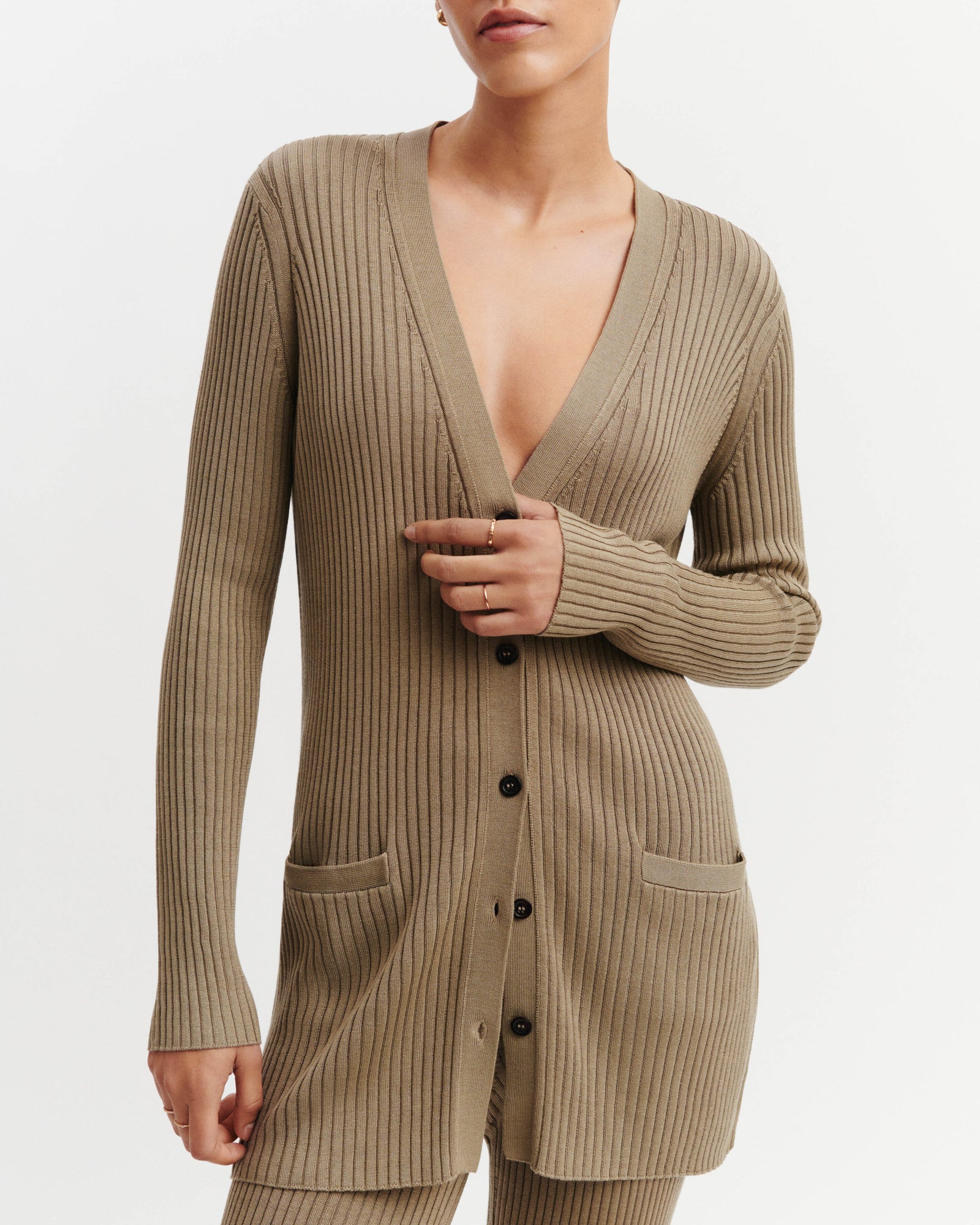Gilet fluide à côtes-BEIGE CENDRE-85% soie 15% cachemire