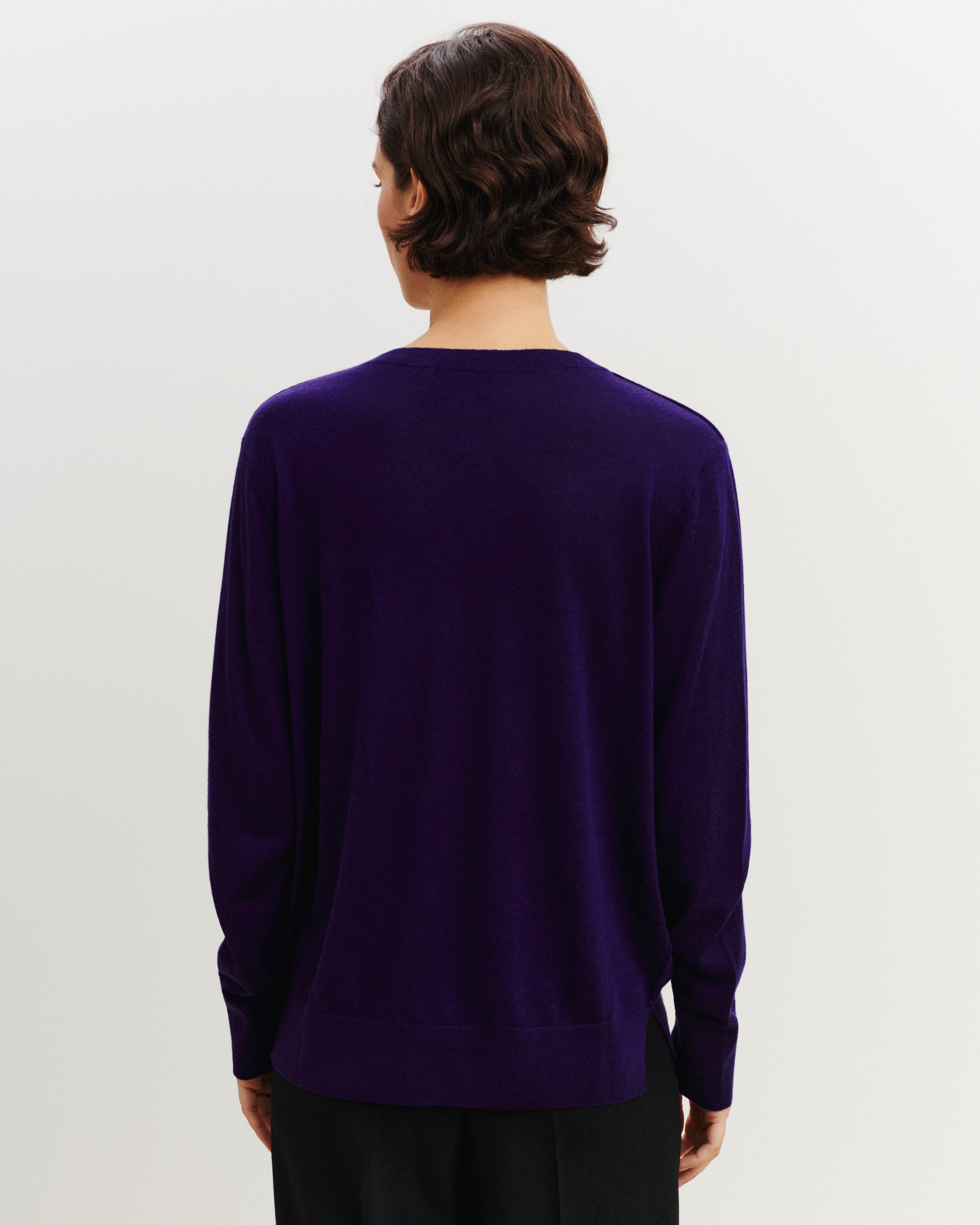 Pull V en maille fluide-ULTRAVIOLET FONCE-60% : laine; 30% : soie; 10% : cachemire