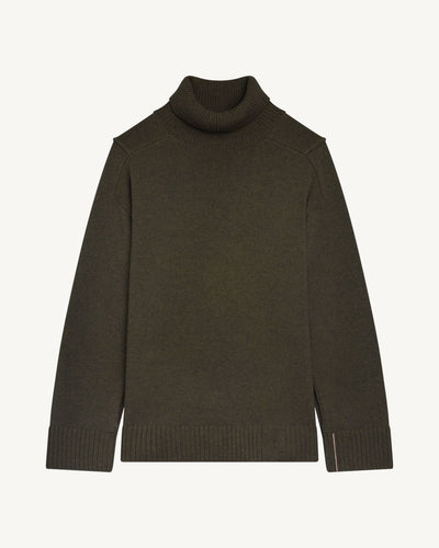 Cuello alto de mangas con abertura