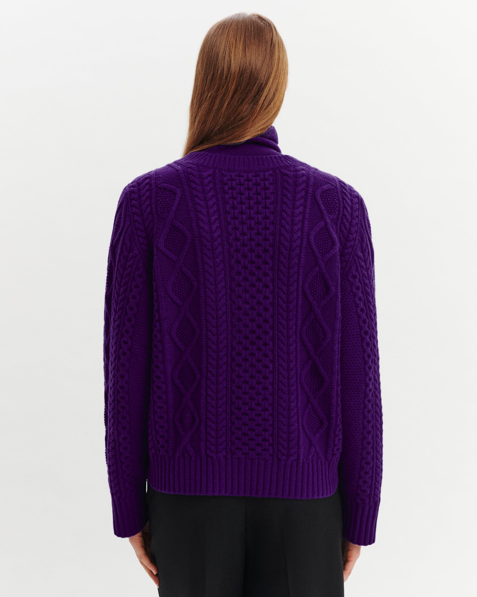 Pull col V à tosades-ULTRAVIOLET-100% cachemire