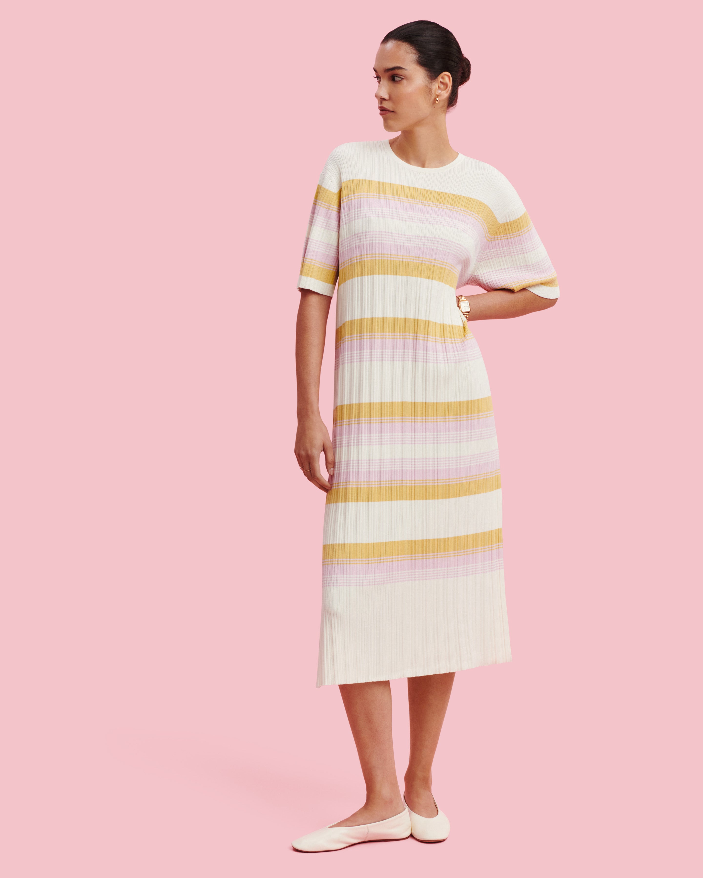 Robe T-shirt rayée à côtes