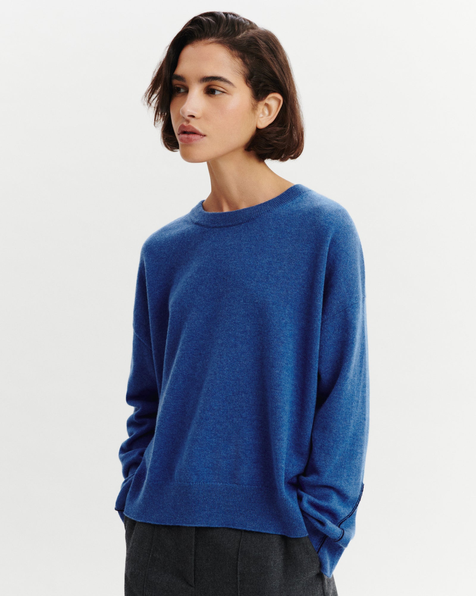 Pull col rond Célèste-BLEU DE DELFT/MARINE-100% cachemire