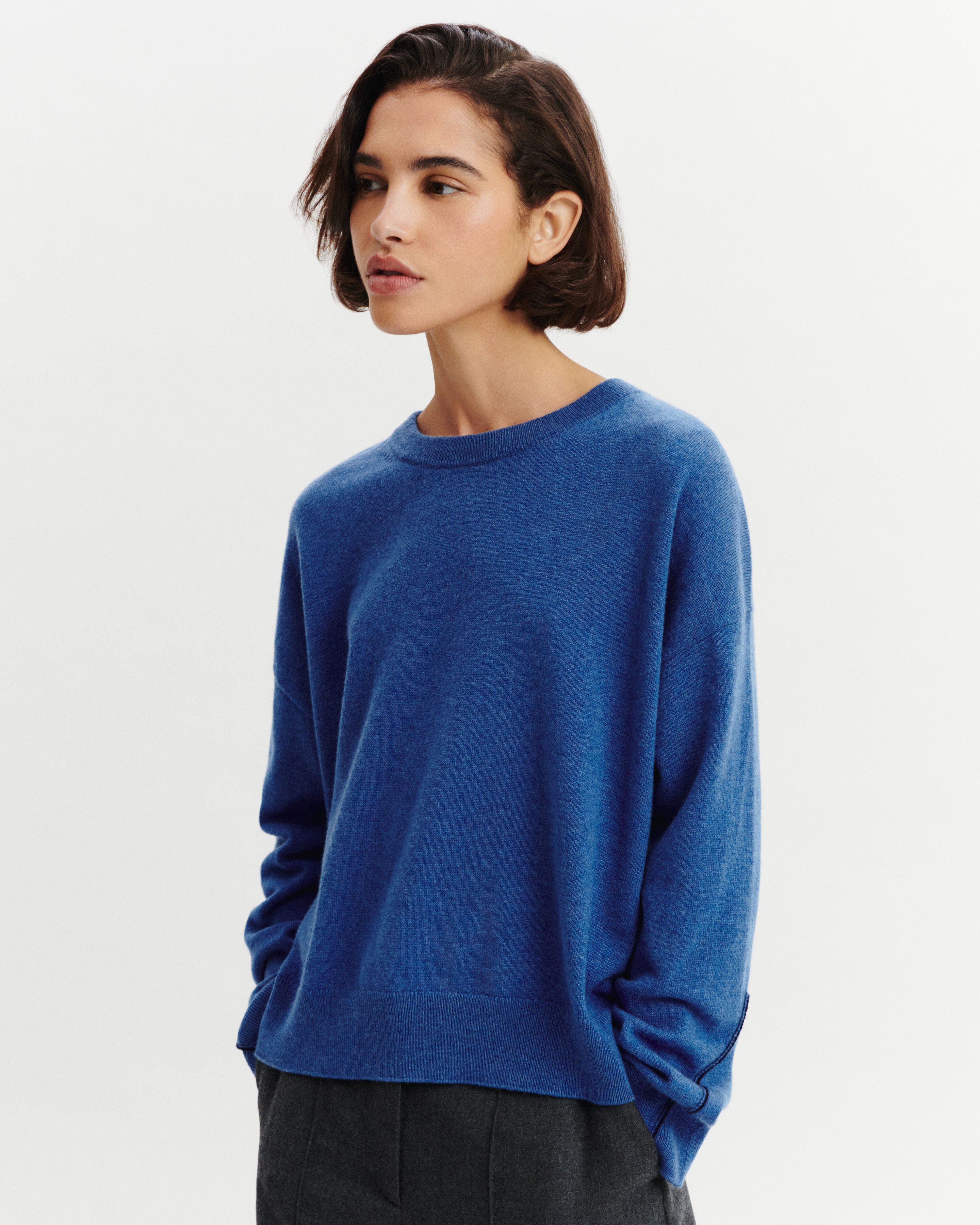 Pull col rond Célèste-BLEU DE DELFT/MARINE-100% cachemire