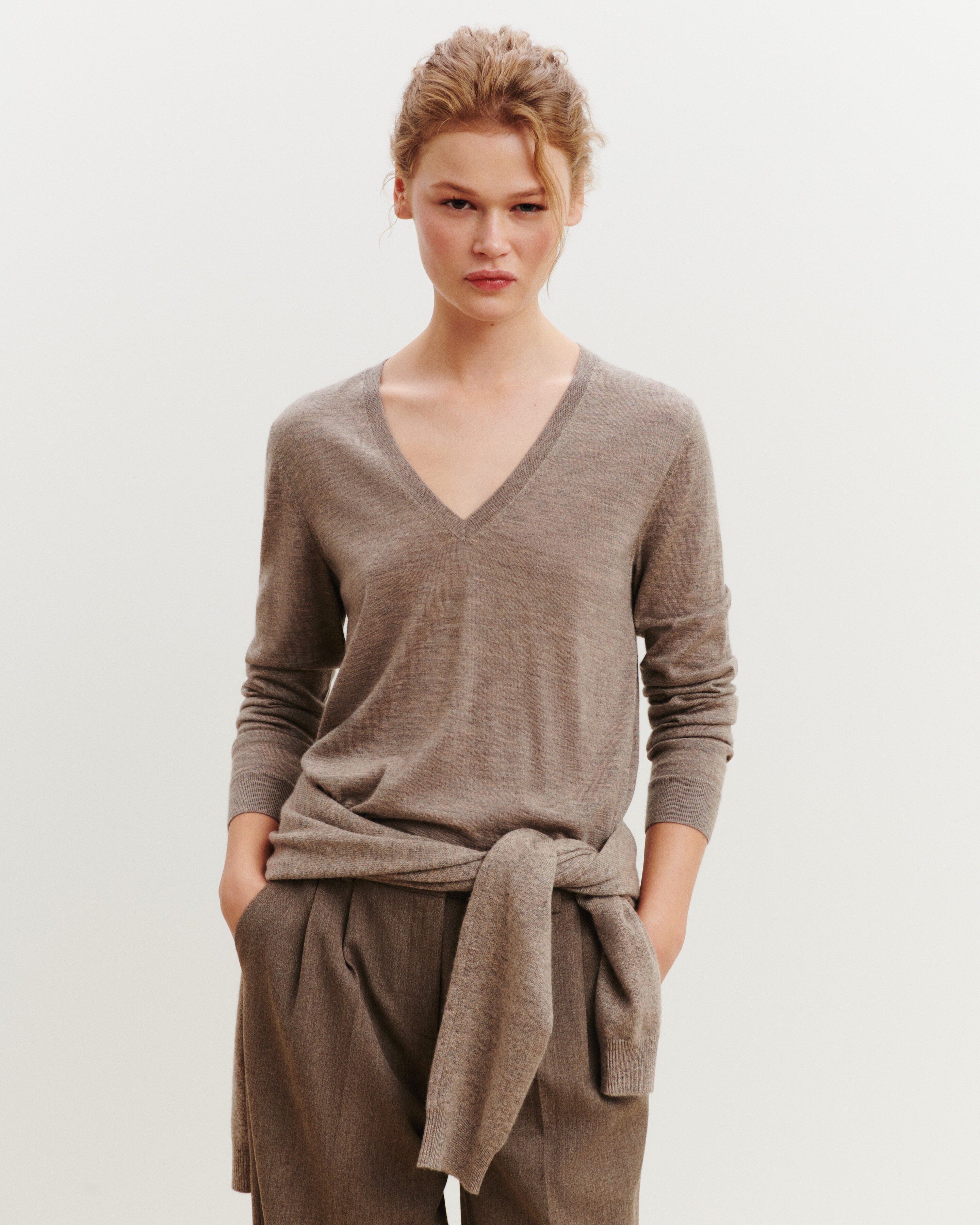 Pull col V Faustine-MILLET-100% cachemire