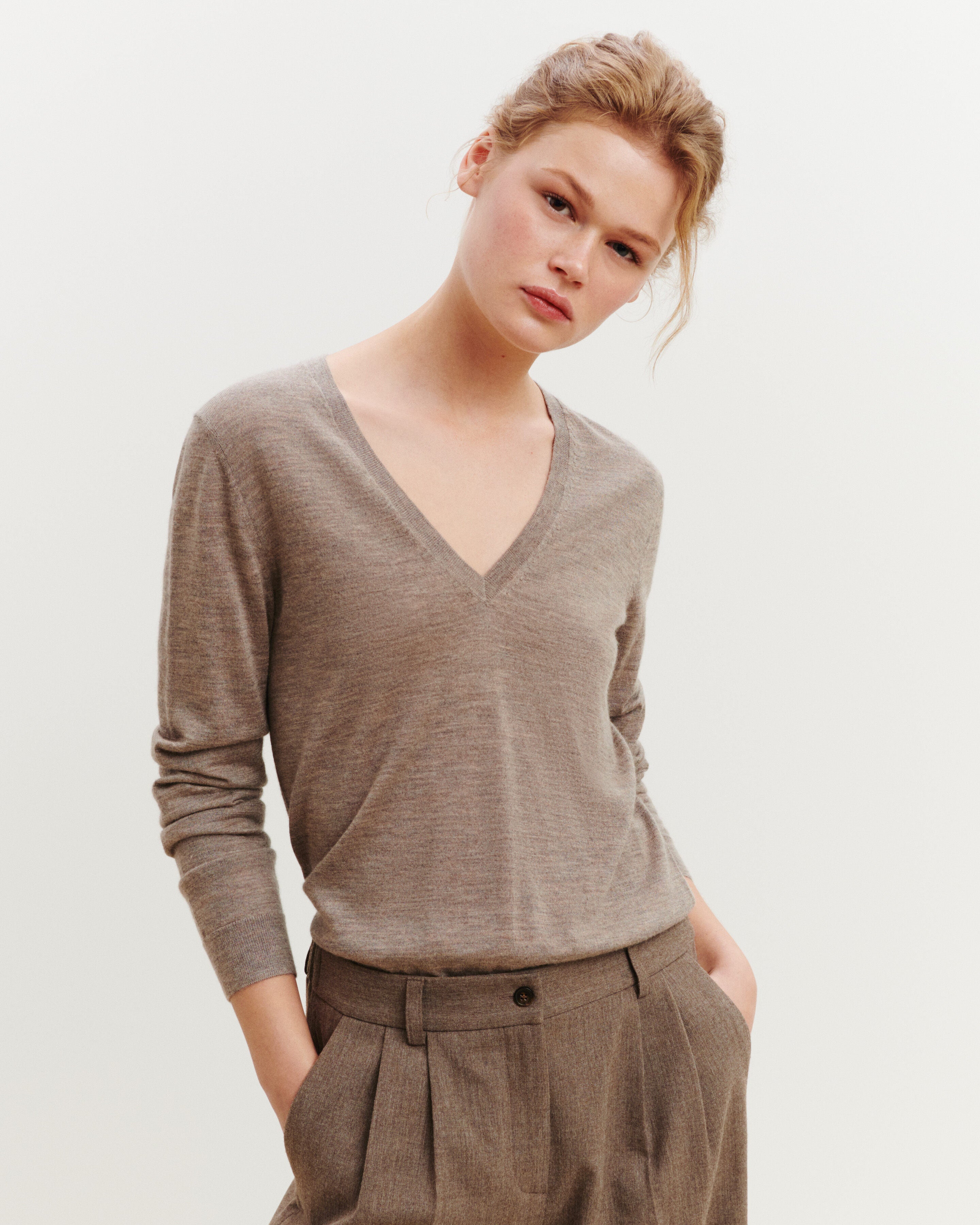 Pull col V Faustine-MILLET-100% cachemire