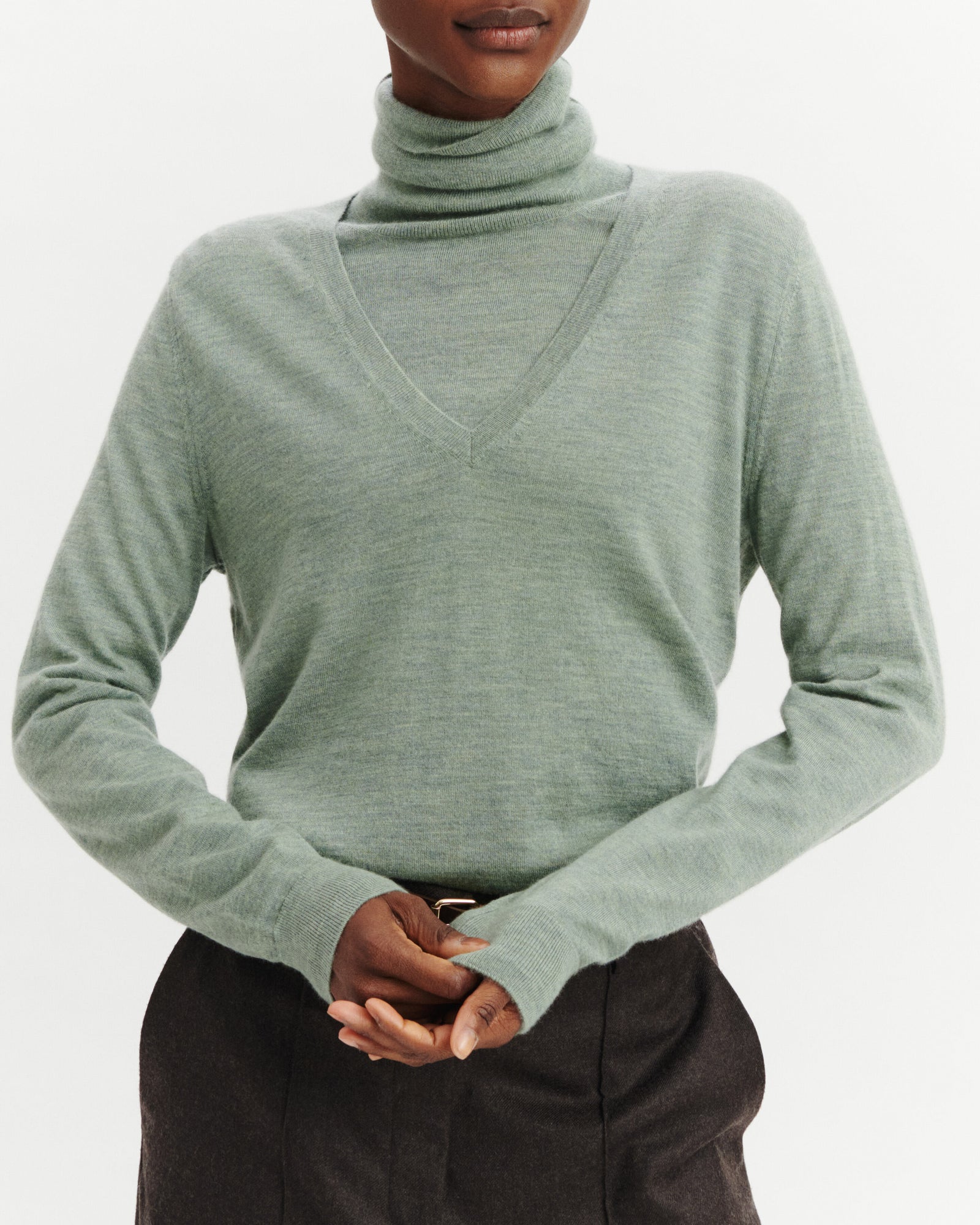 Pull col V Faustine-VERT DE GRIS-100% cachemire