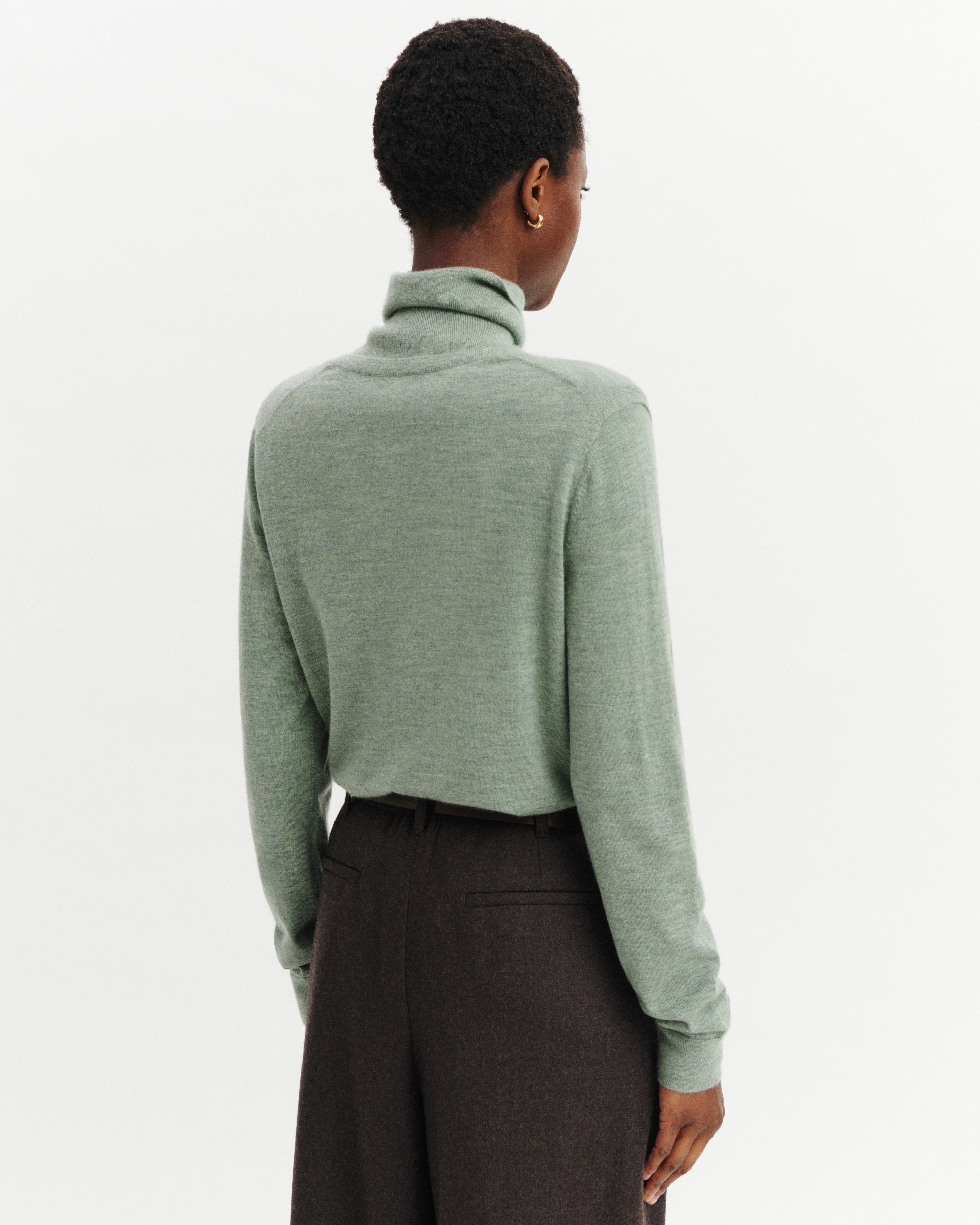 Pull col V Faustine-VERT DE GRIS-100% cachemire