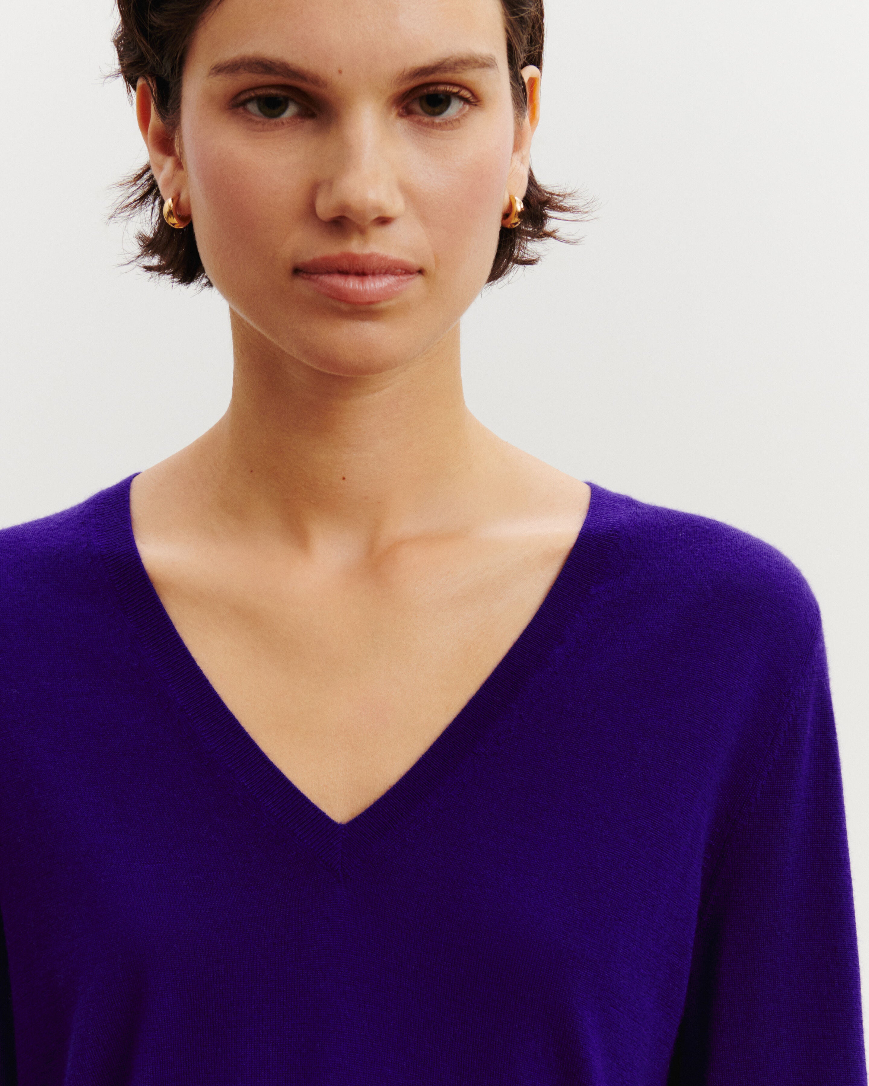Pull col V Faustine-ULTRAVIOLET-100% cachemire