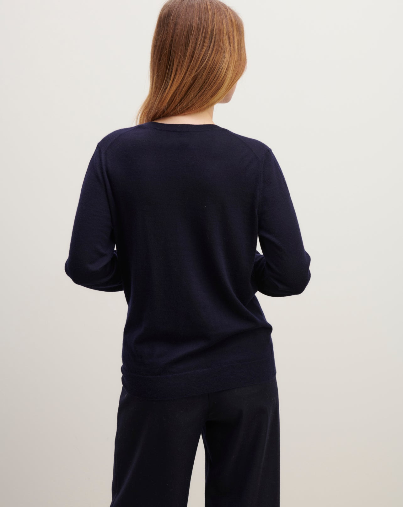 Pull V ultrafin-MARINE-100% CACHEMIRE