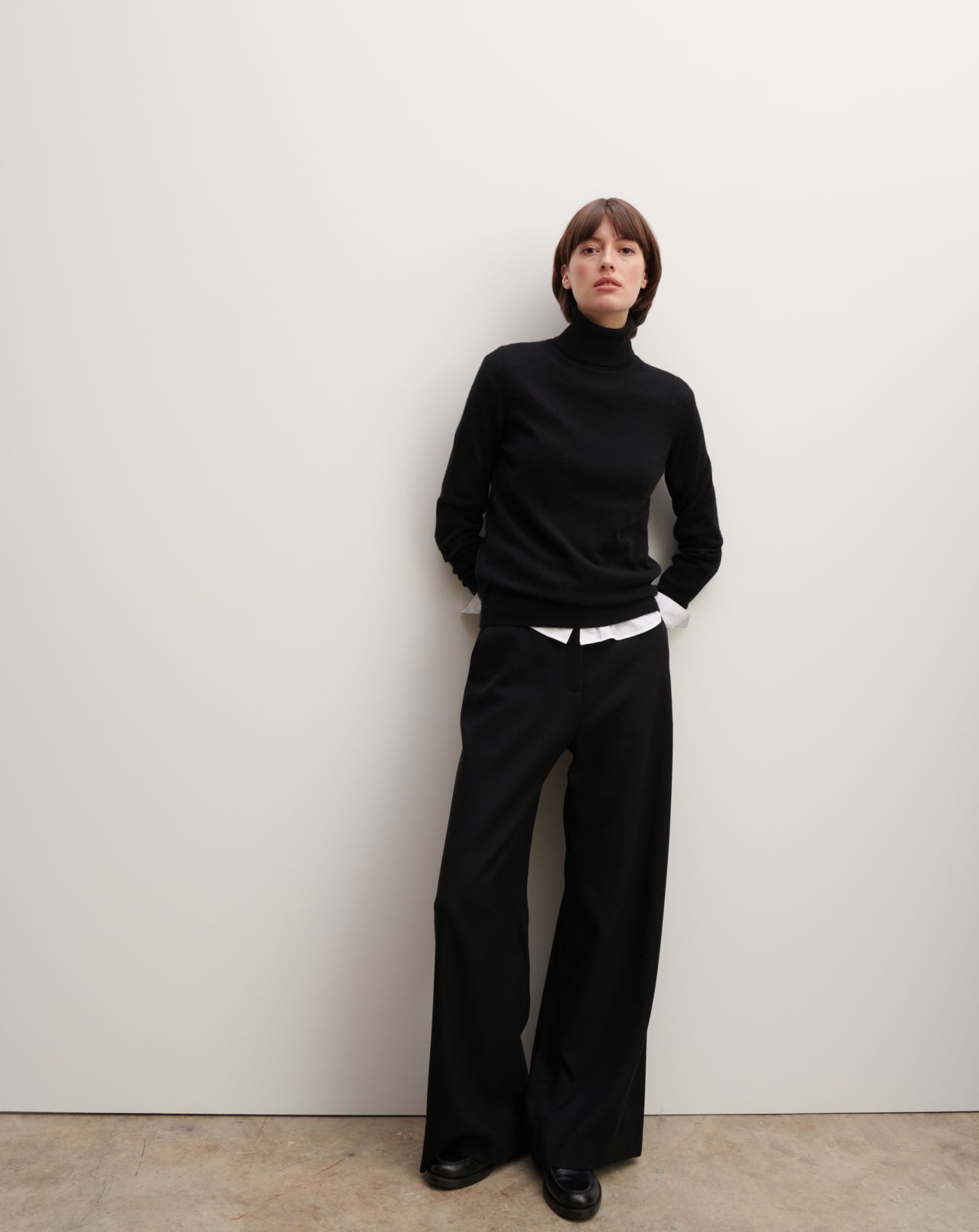 Classic turtleneck pullover in Cachemire Women black | Eric Bompard