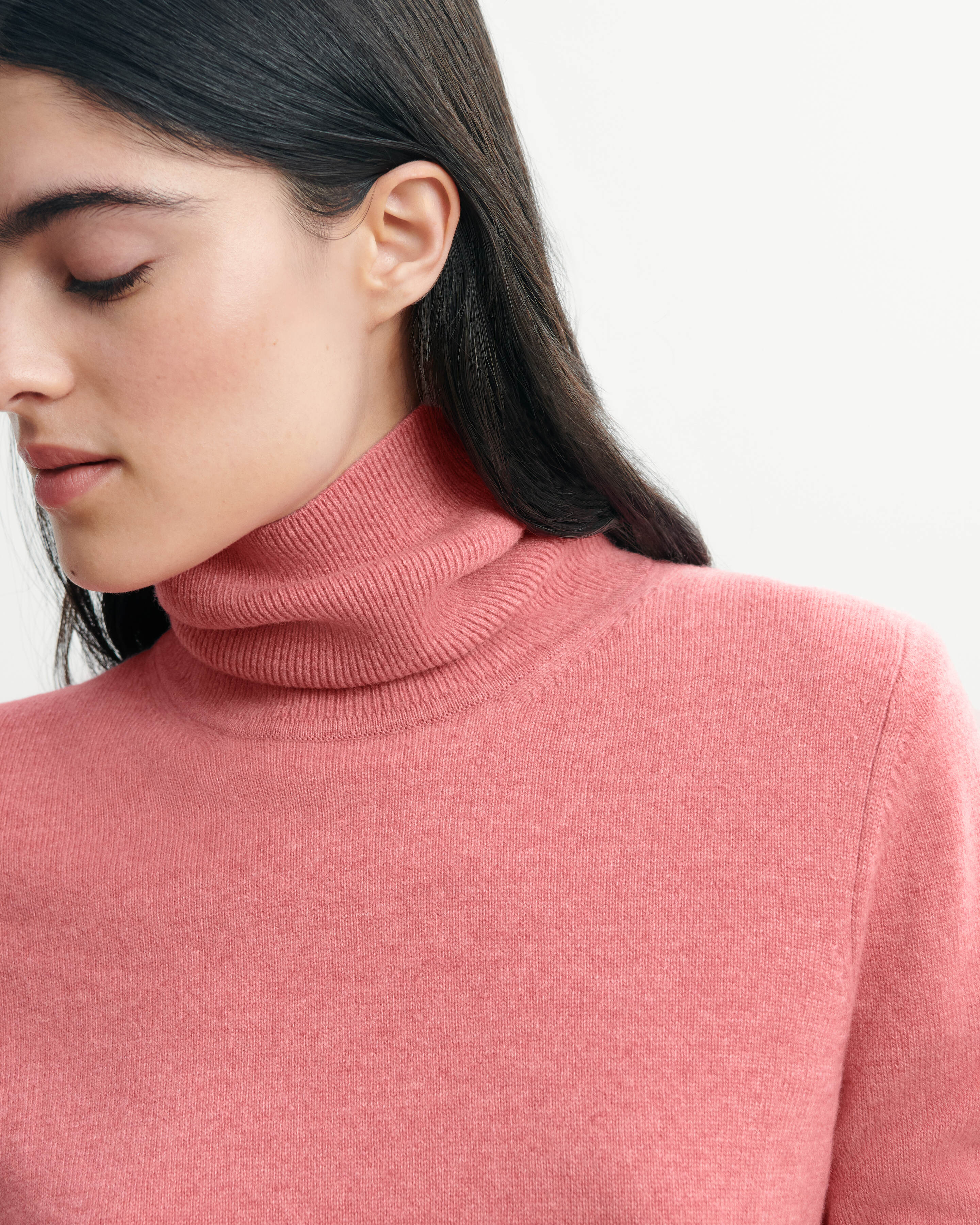 Pull col roulé classique-ROSE CAMEO-100% cachemire