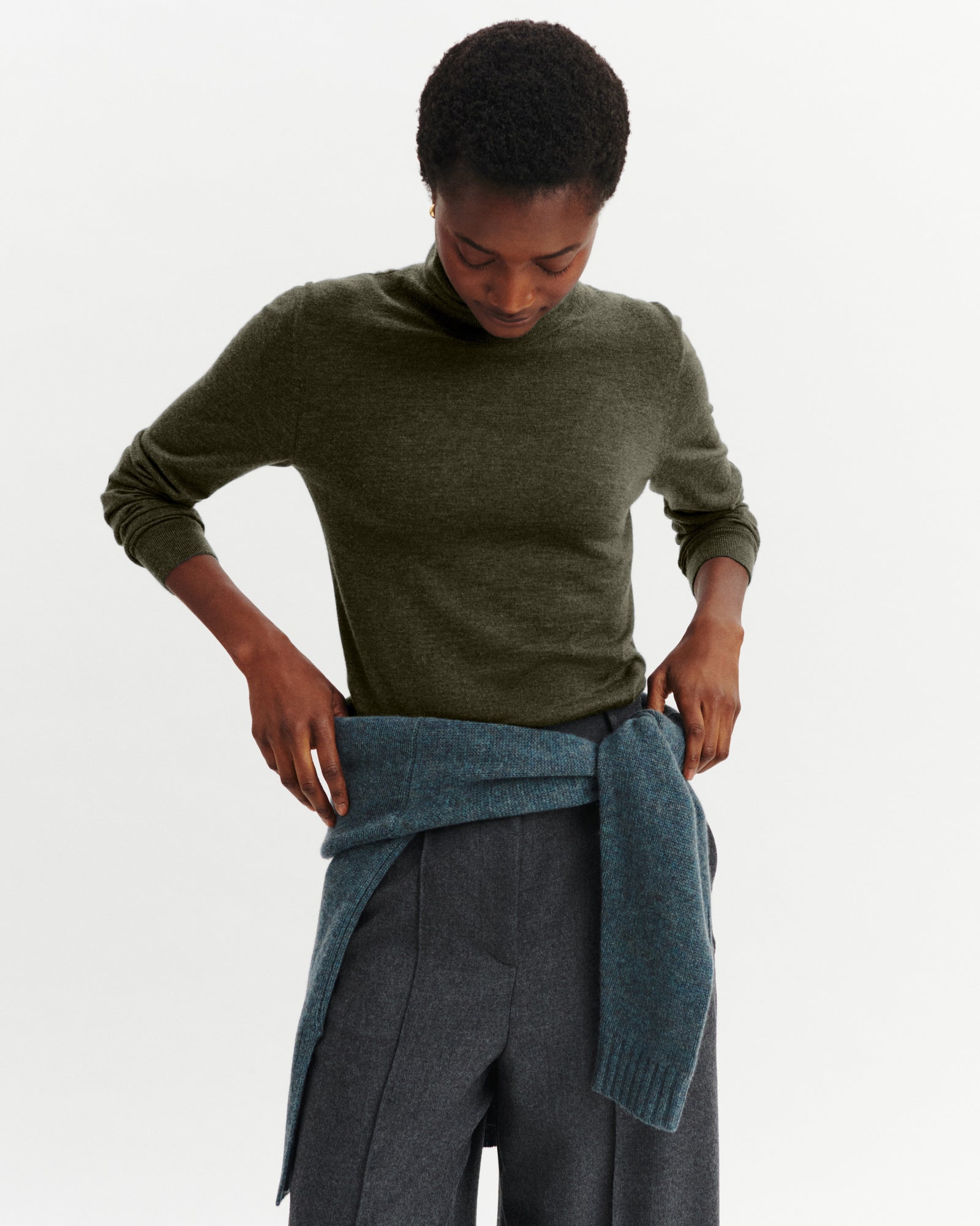 Pull col roulé Flore-KAKI KOMBU-100% cachemire