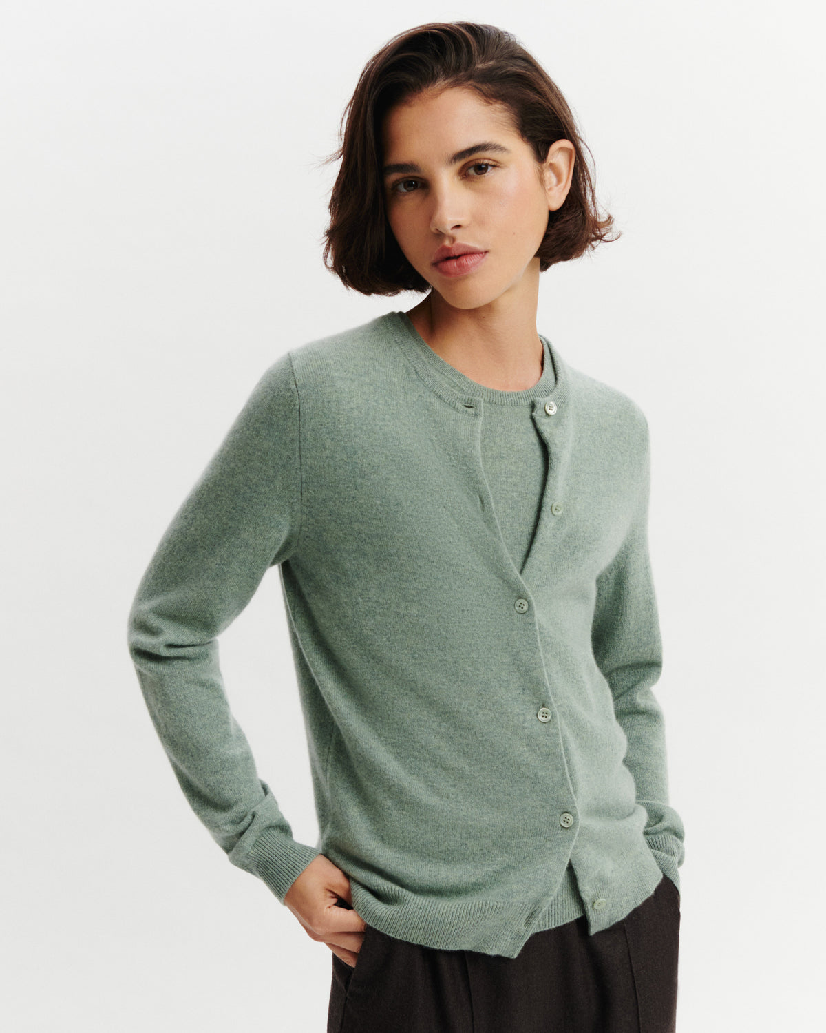 Cardigan Origines-VERT DE GRIS-100% cachemire