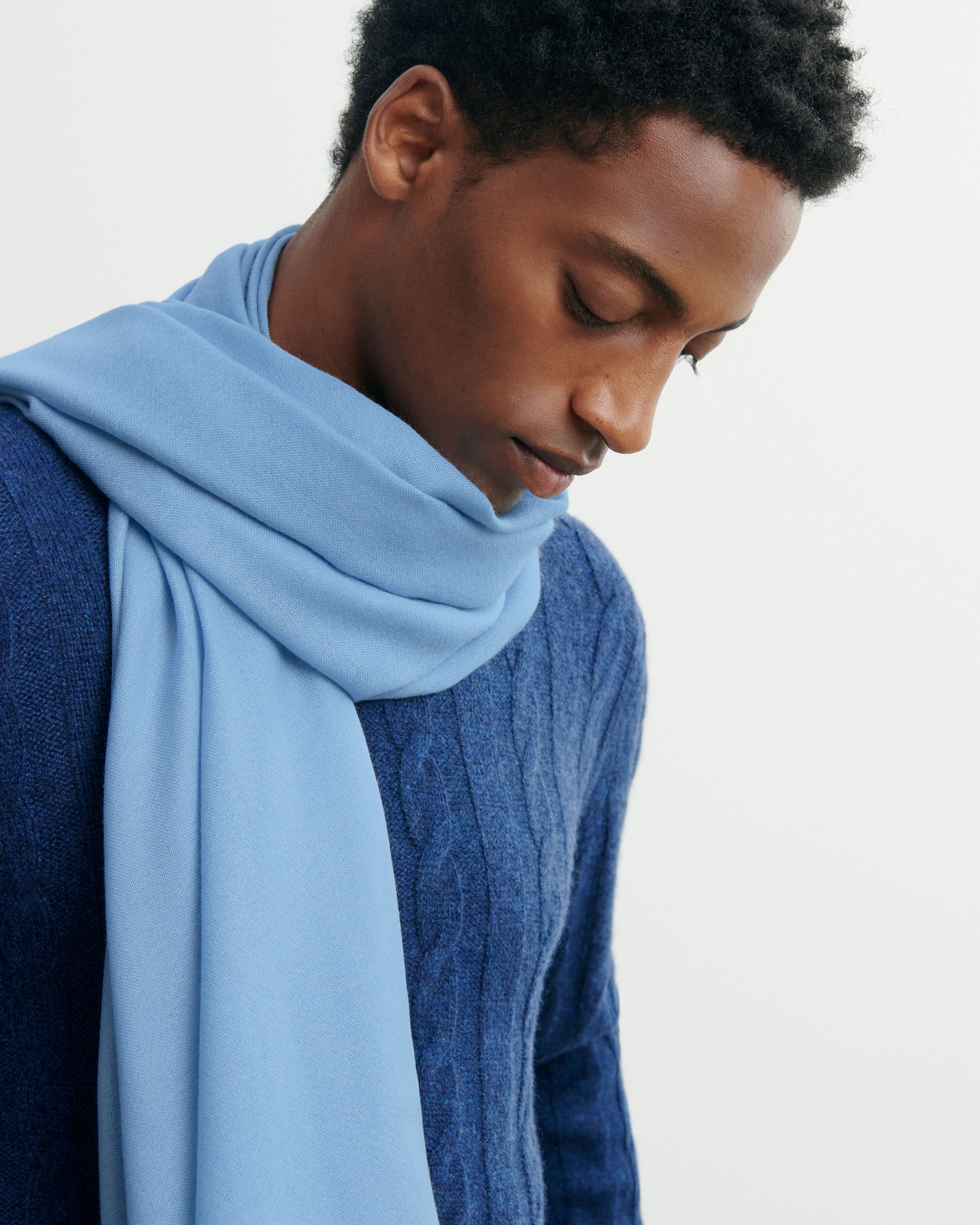 Etole en voile-BLEU CONCORDE-100% cachemire