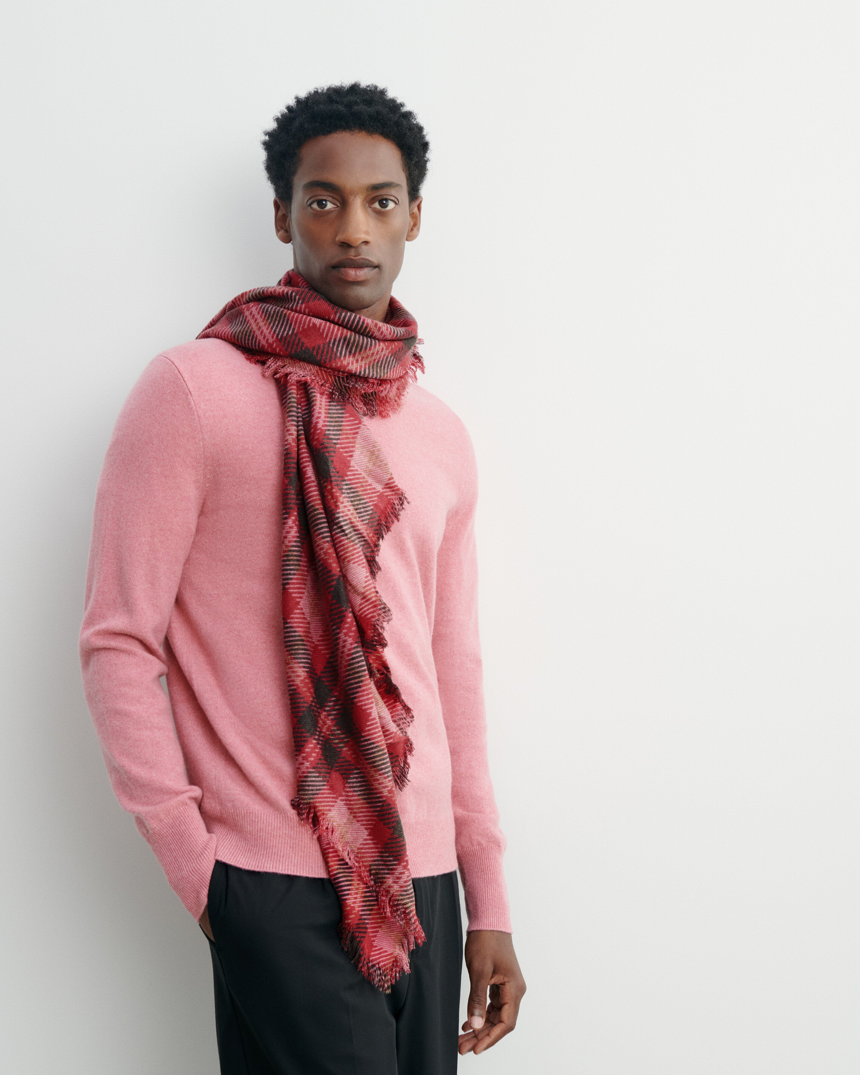 Printed twill square scarf in Cashmere Mix tango red | Eric Bompard