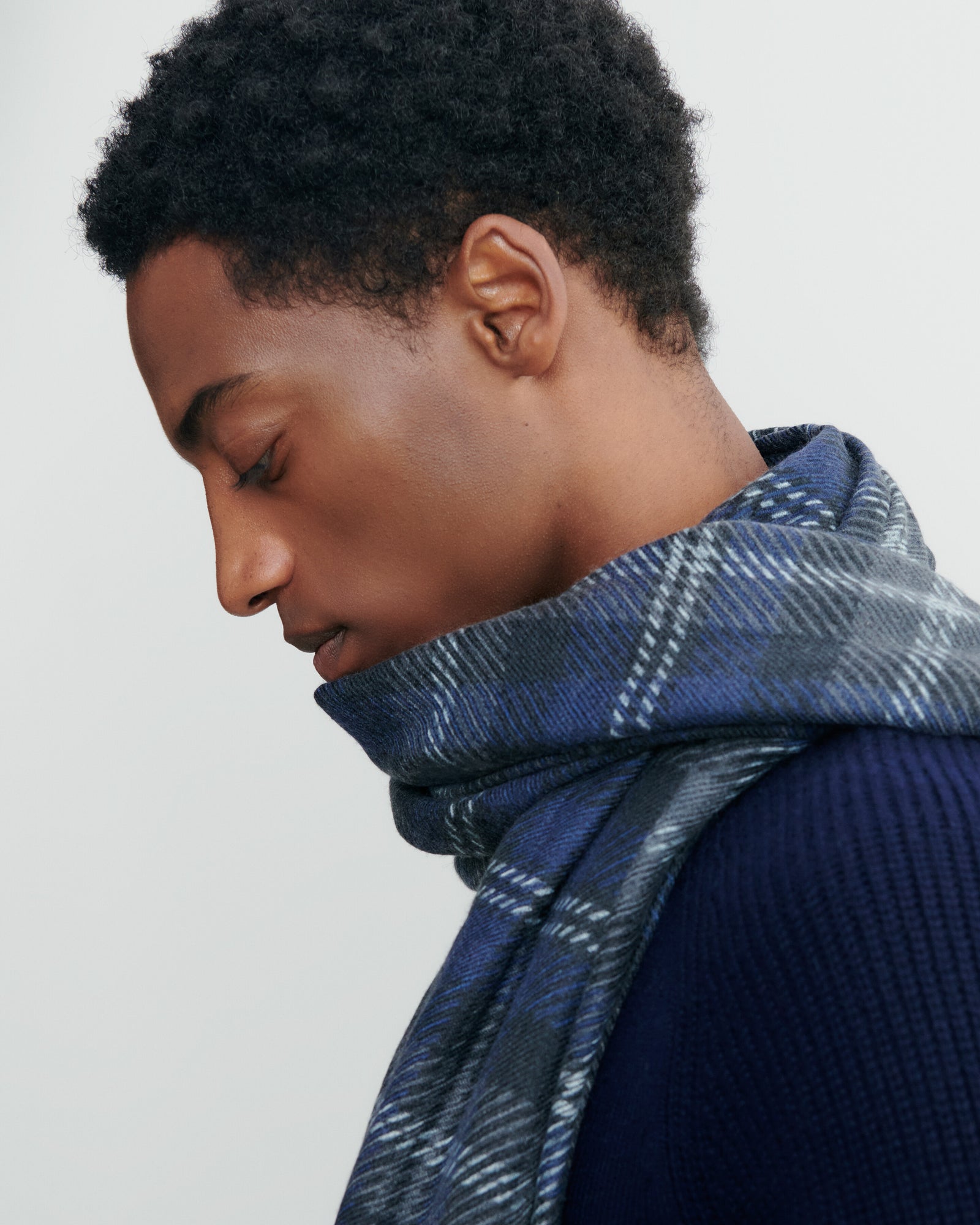 Etole twill imprimée-MARINE-100% cachemire