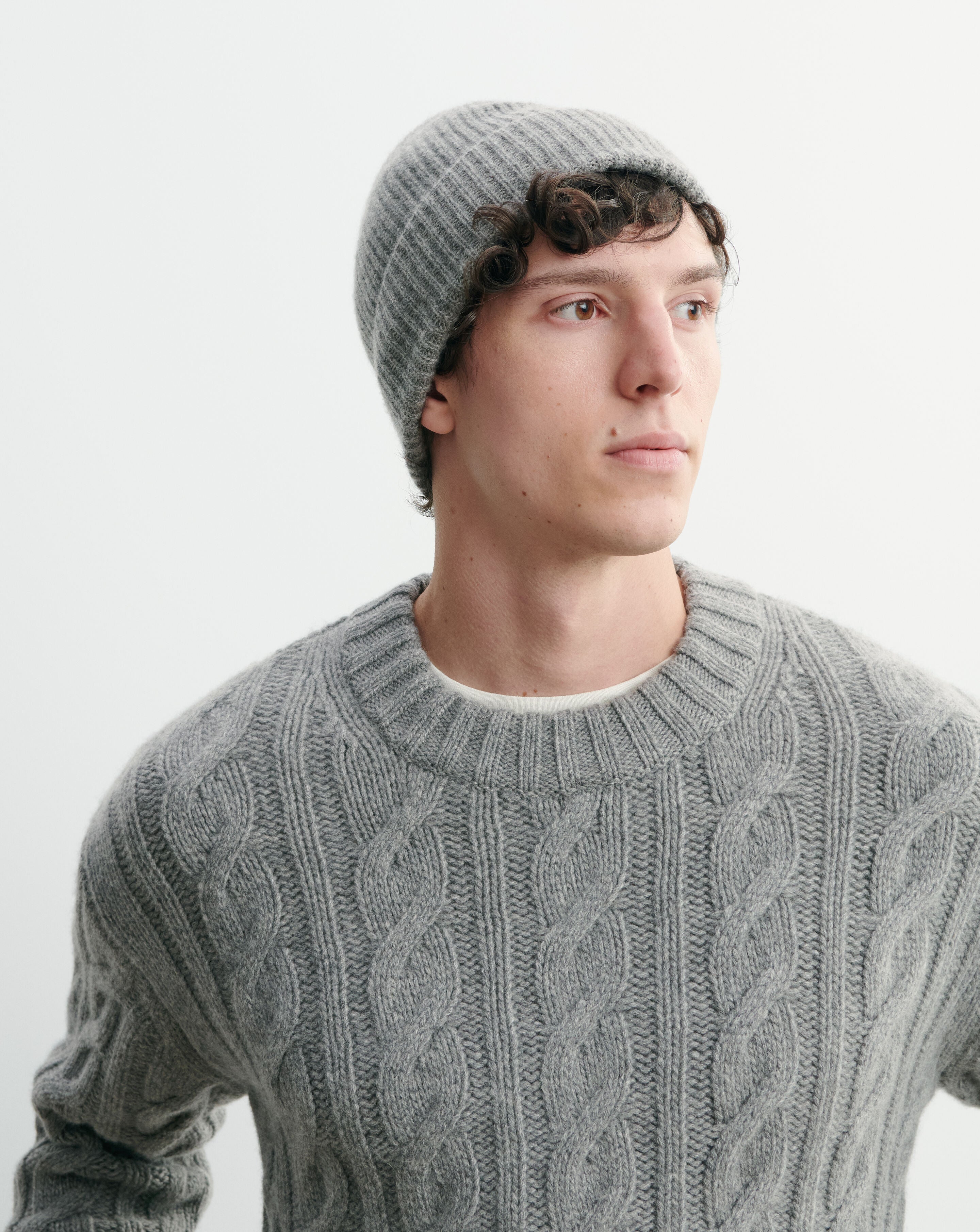 Bonnet à côtes-GRIS METEORITE-100% cachemire