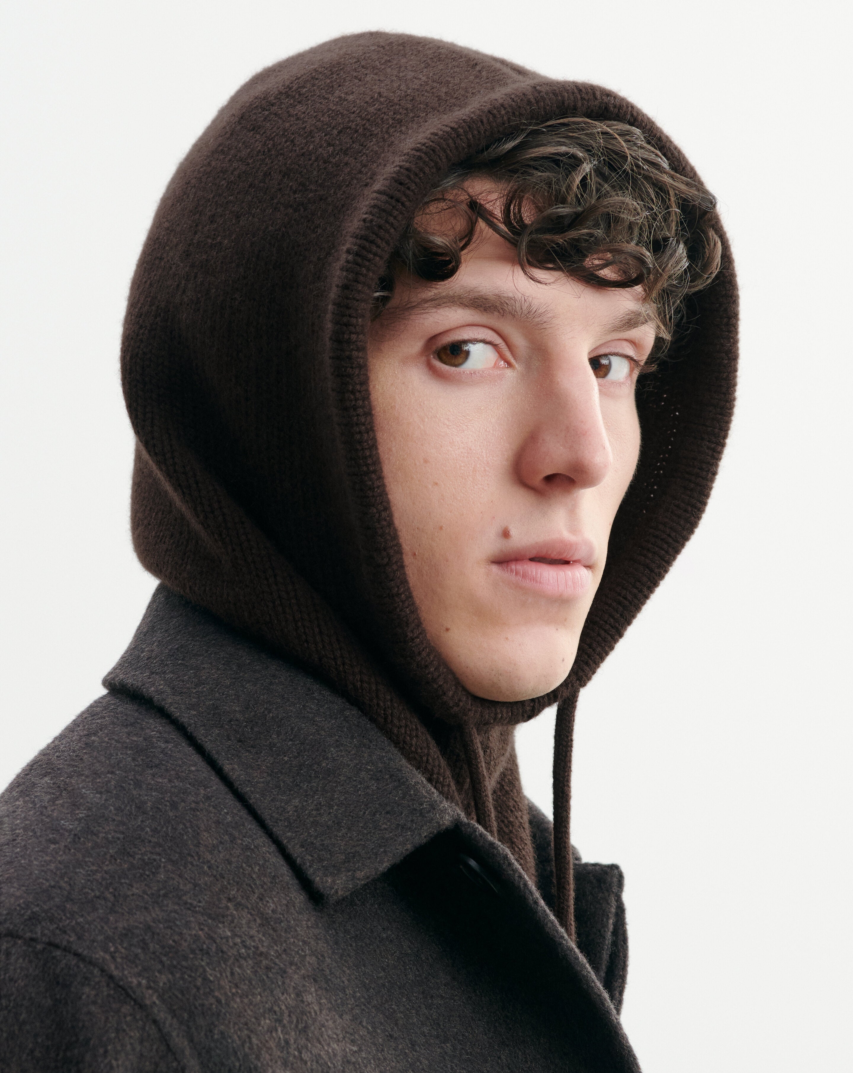 Cagoule à cordons-CHOCOLAT-100% cachemire