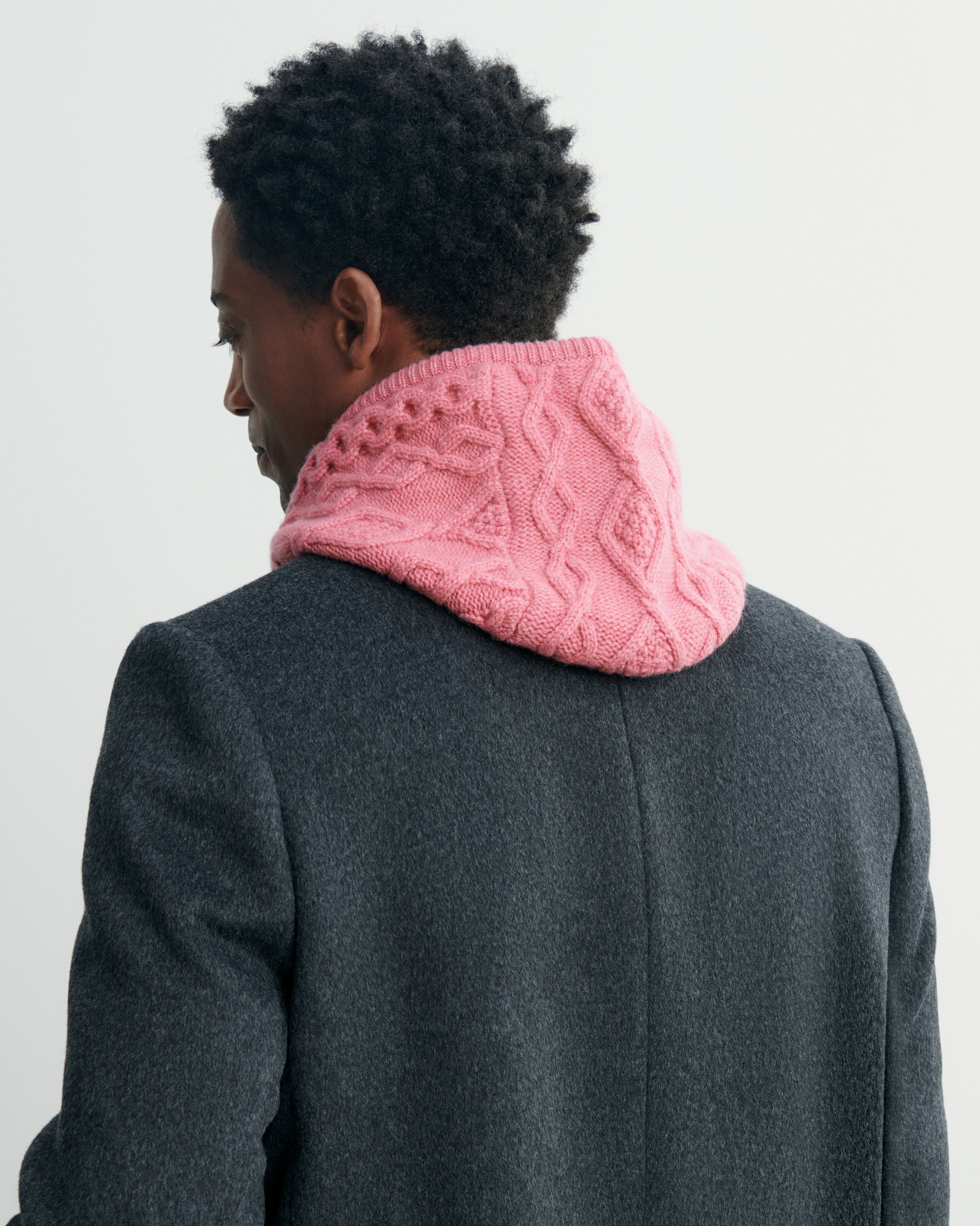 Cagoule à torsades-ROSE CAMEO-100% cachemire