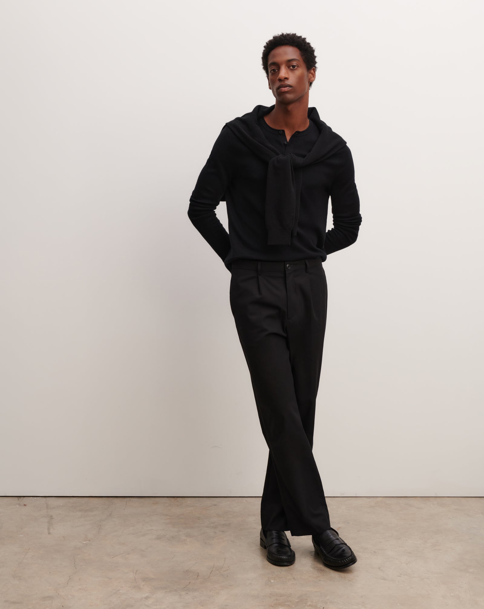 Pantalon à plis-NOIR-100% coton
