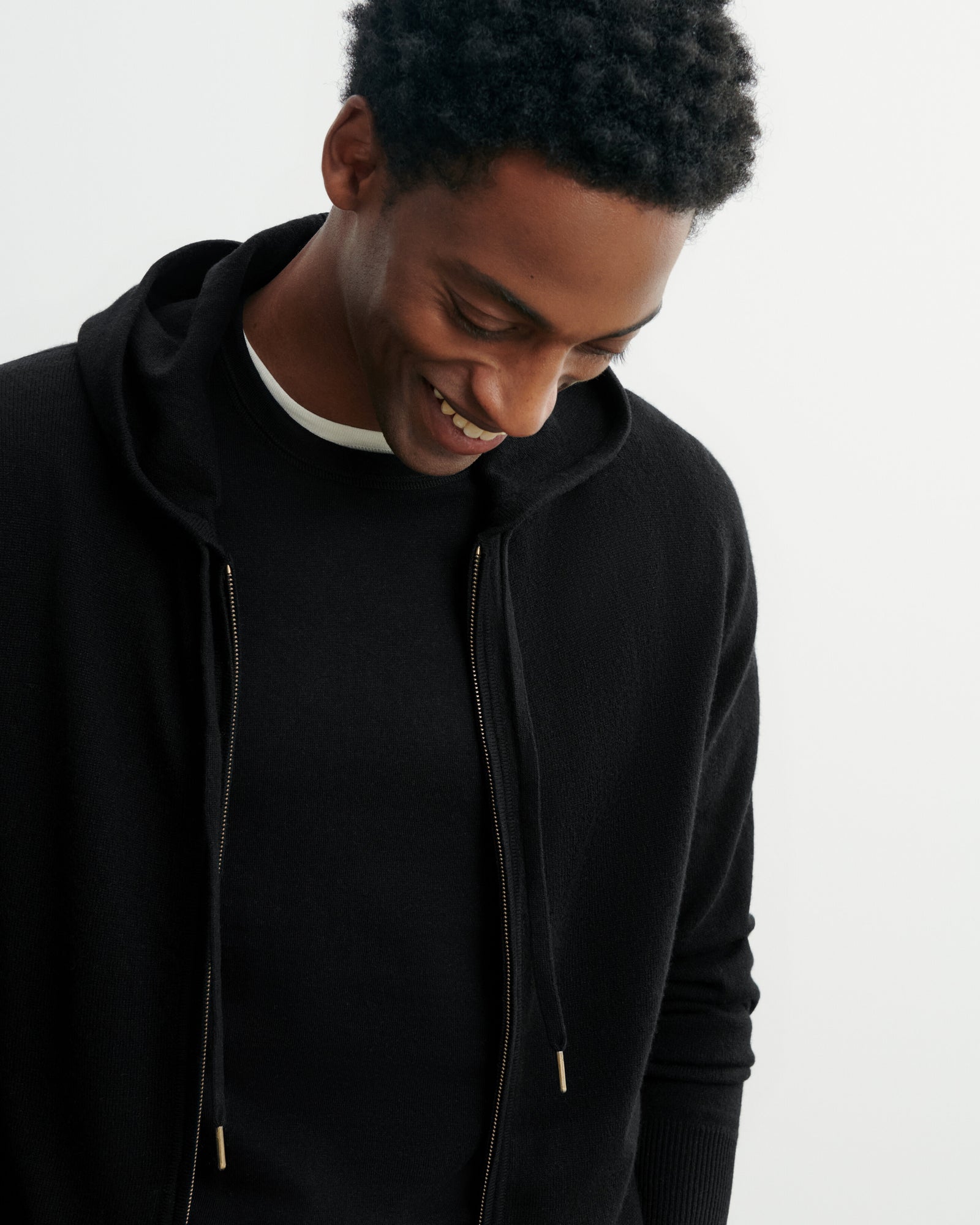 Pull à capuche zippé-NOIR-100% cachemire