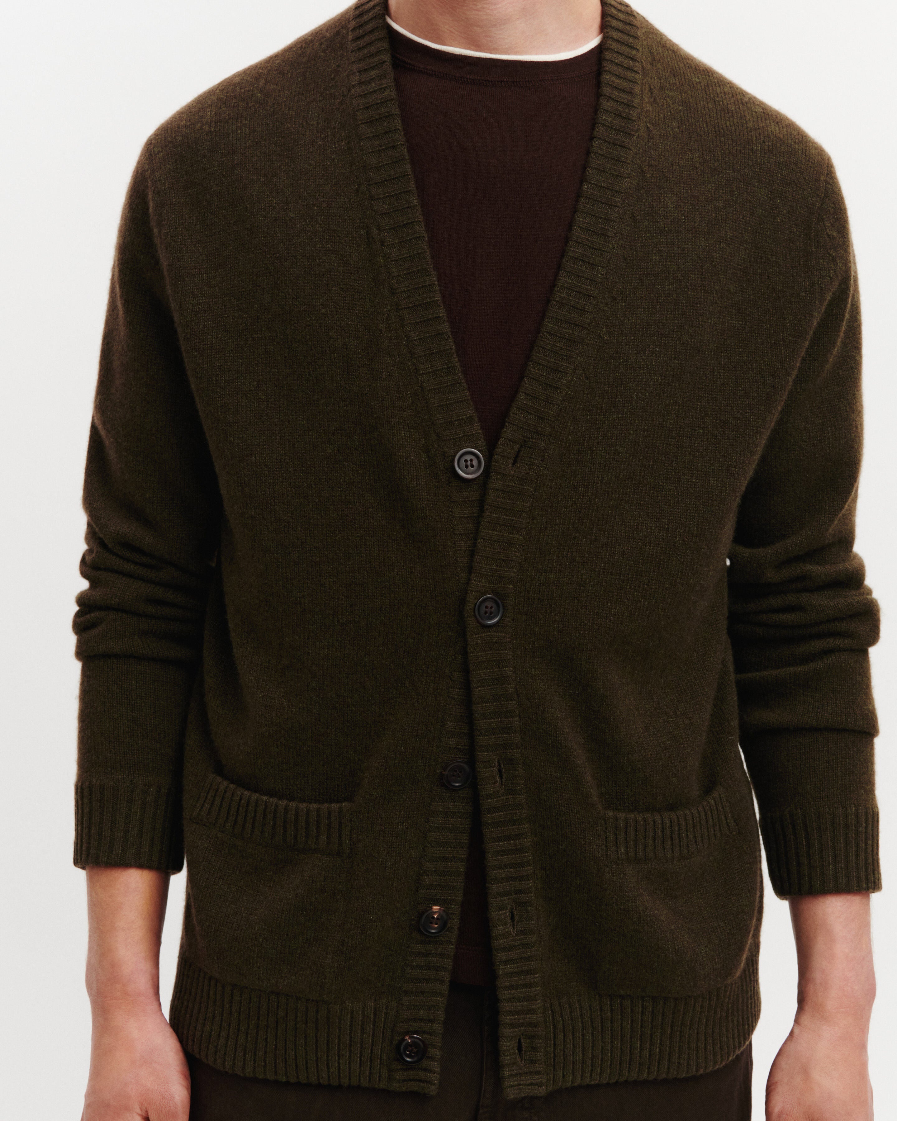 Gilet Lino-KAKI KOMBU-100% cachemire