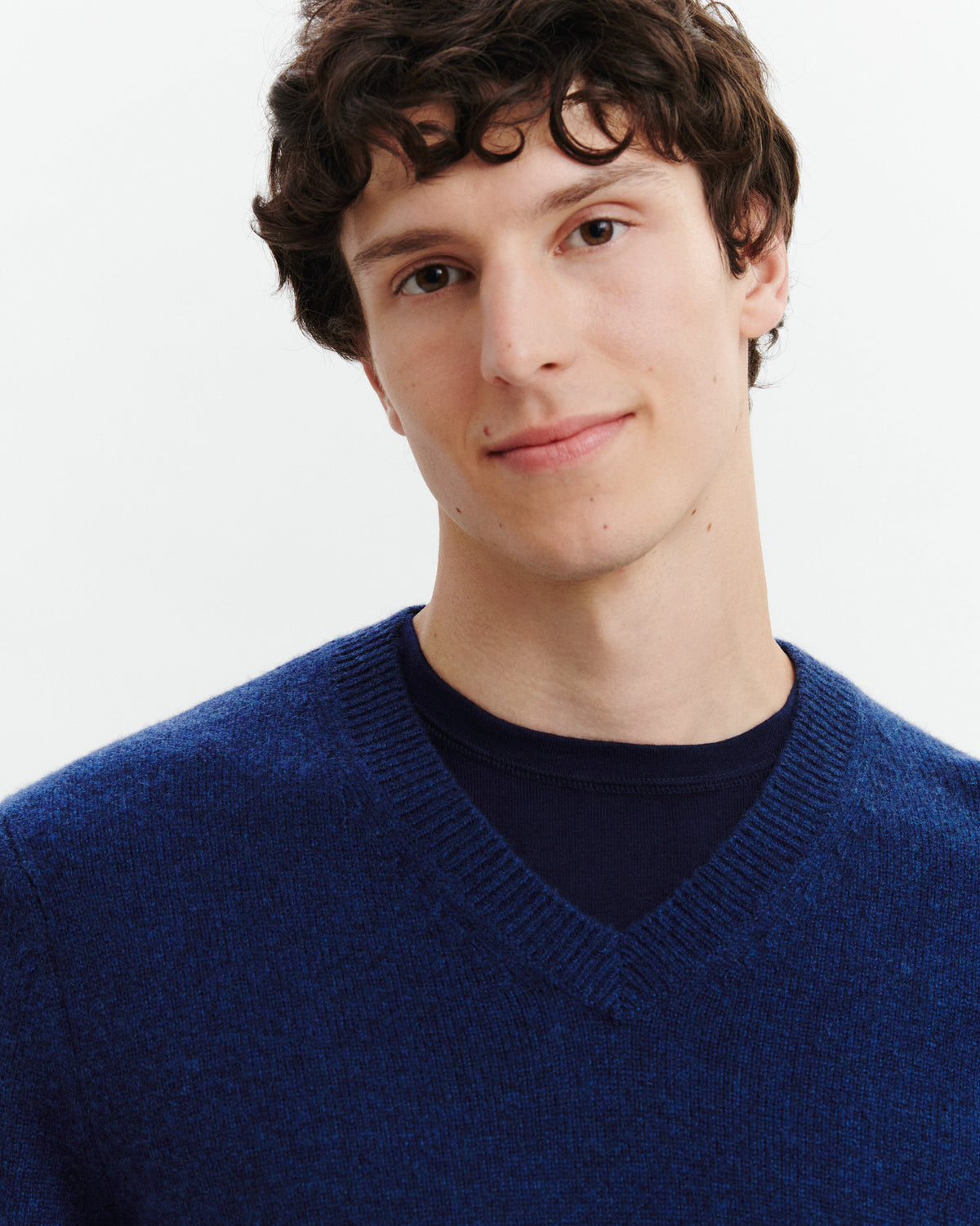 Pull col V Louis-BLEU NOCTURNE-100% cachemire