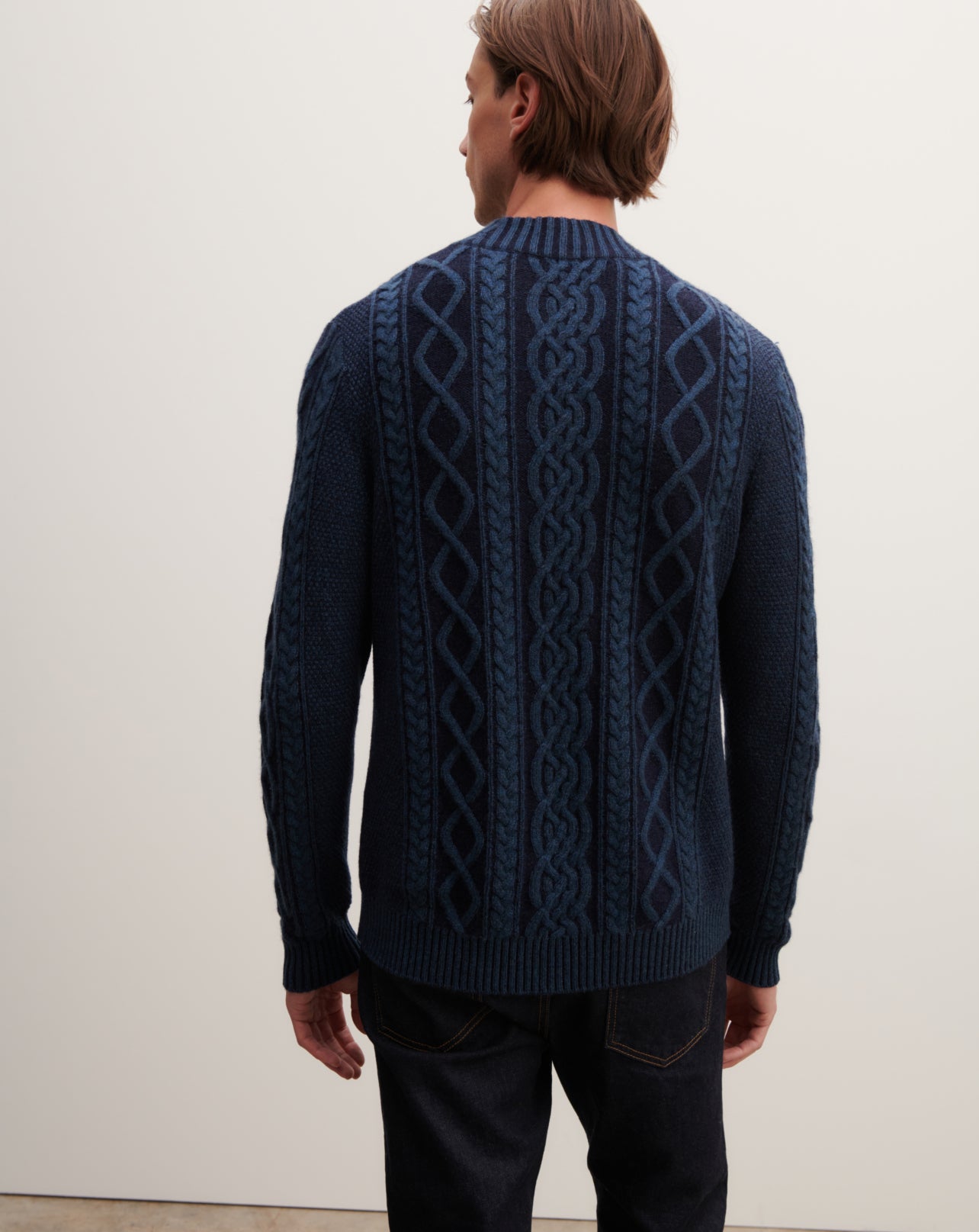 Pull col rond à torsades