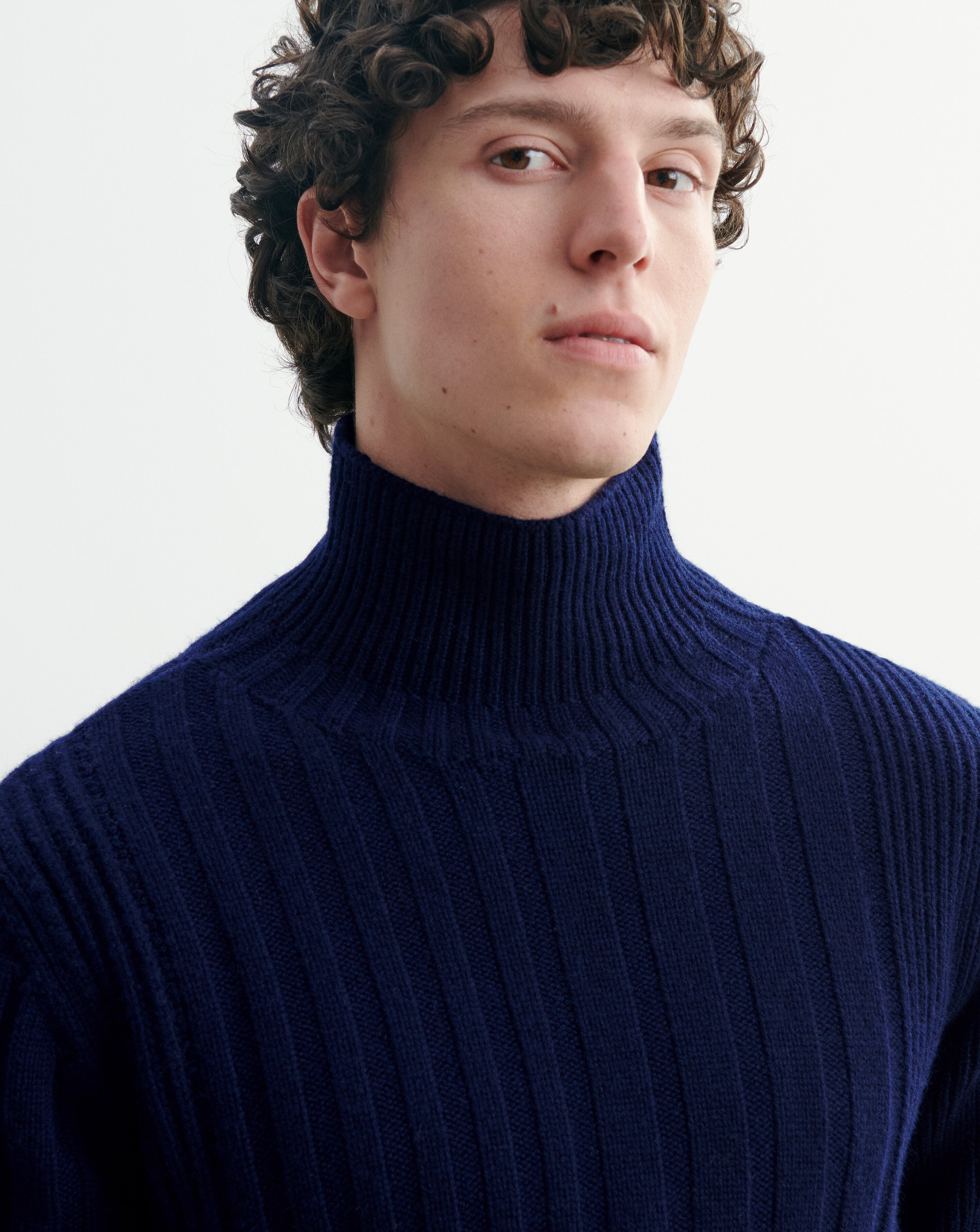 Pull col roulé à côtes-MARINE-100% cachemire