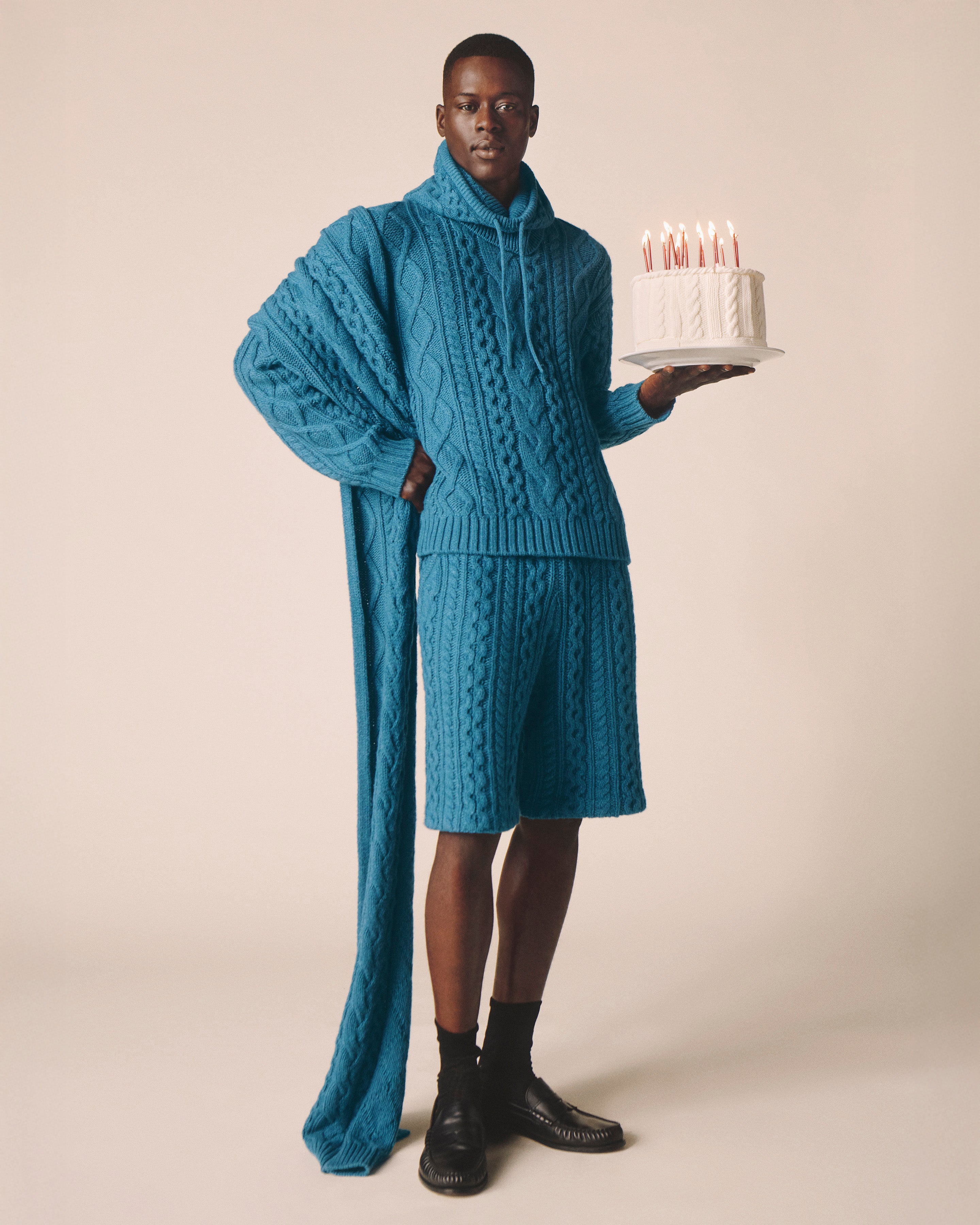 Pull col rond à torsades - les 40 ans-BLEU CANOE-100% cachemire